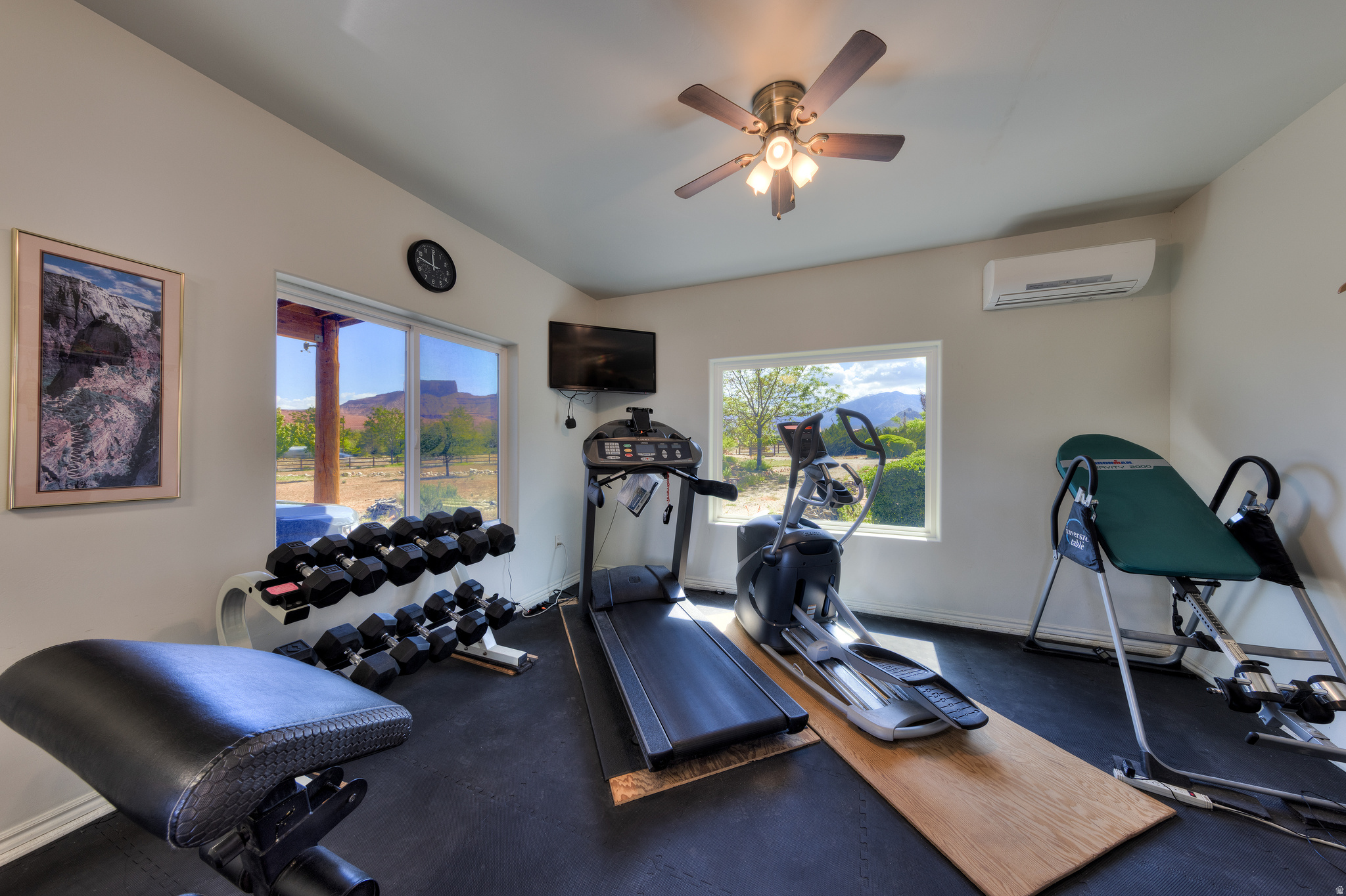 CASTLE VALLEY RIVER RANCHOS - Residential