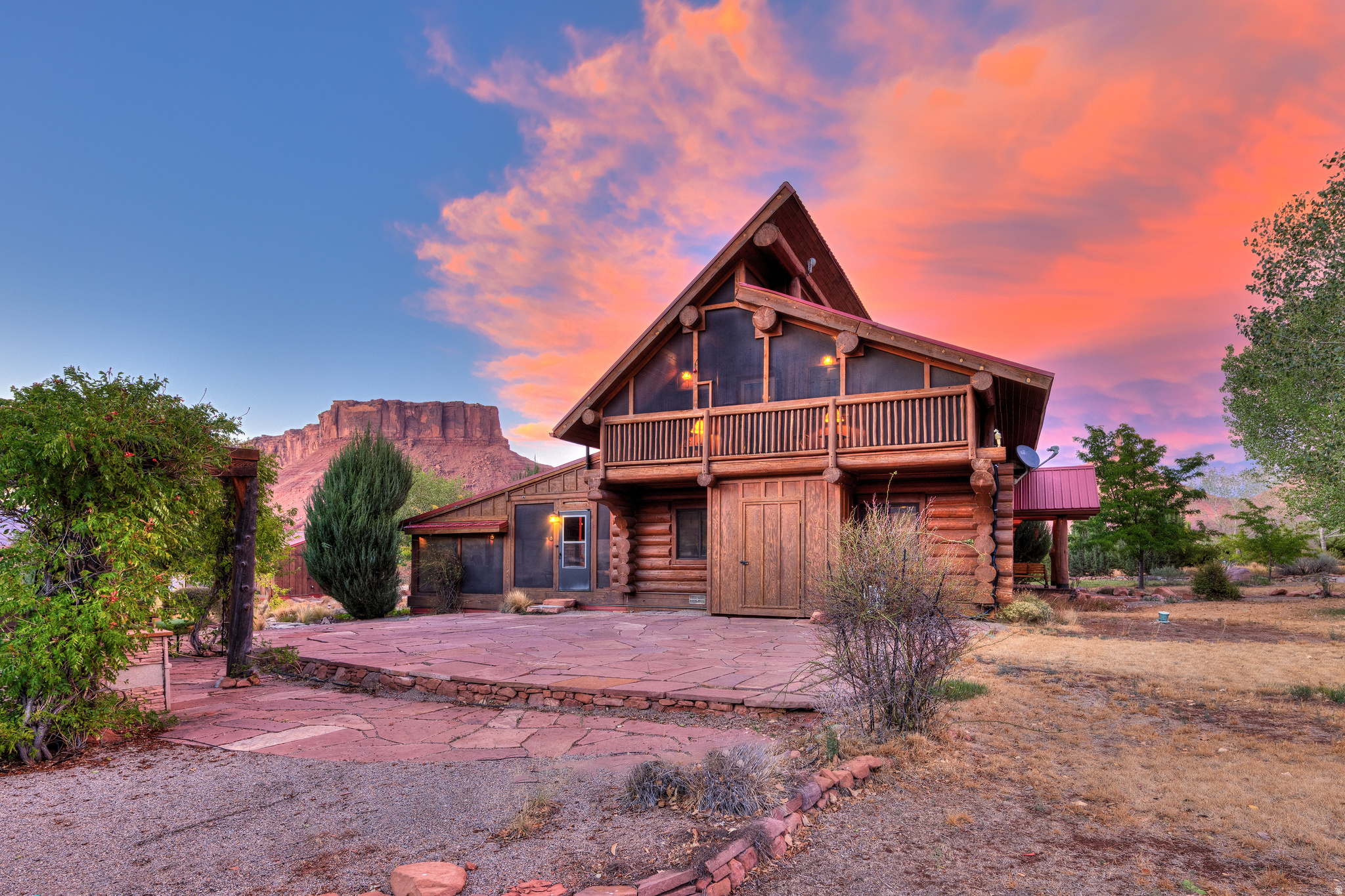CASTLE VALLEY RIVER RANCHOS - Residential
