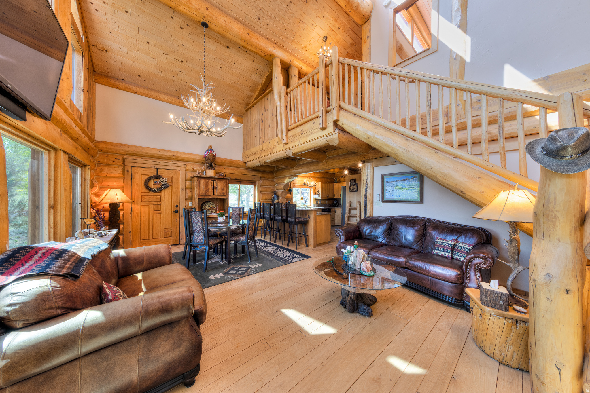 CASTLE VALLEY RIVER RANCHOS - Residential