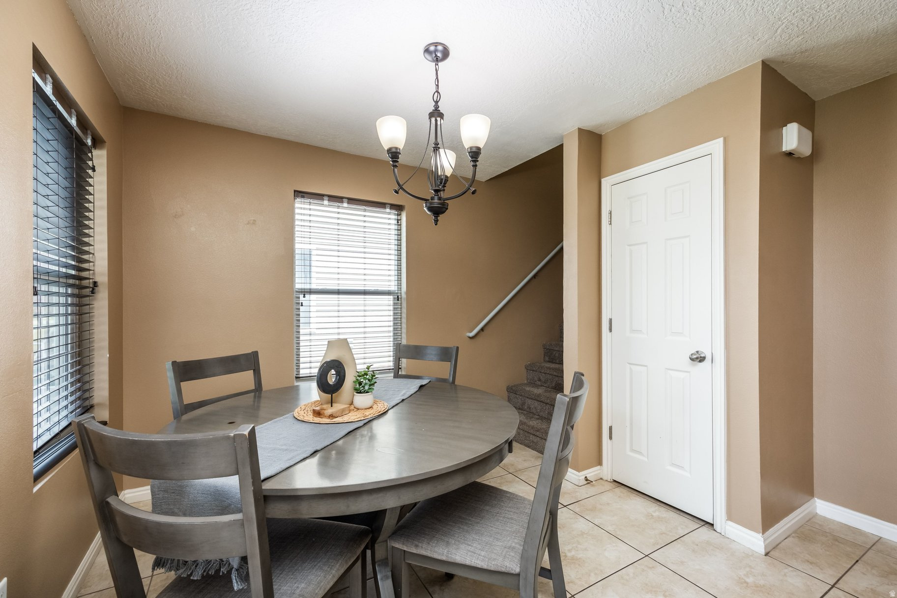 COLONIAL PARK - Residential