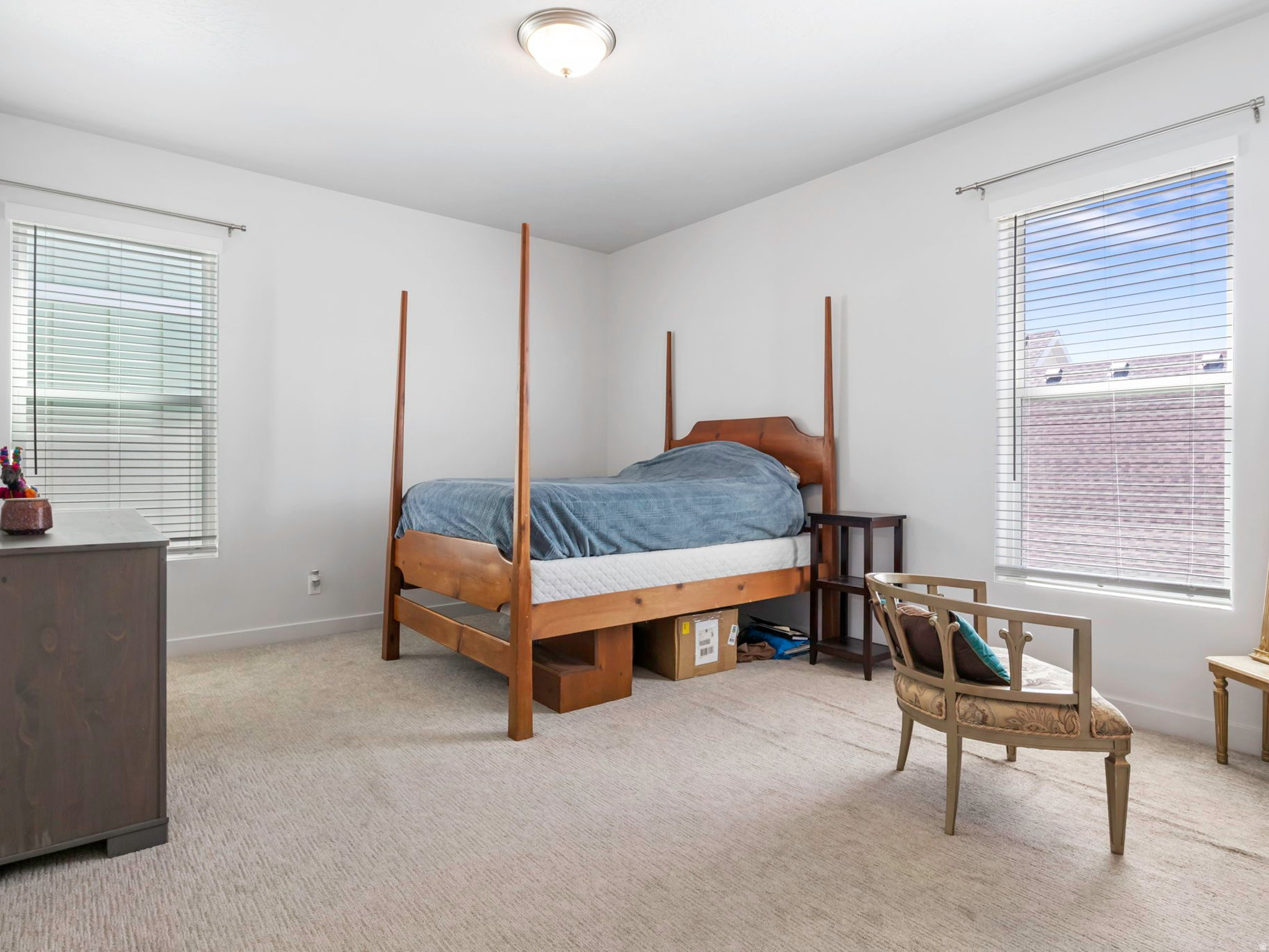 DAYBREAK - Residential