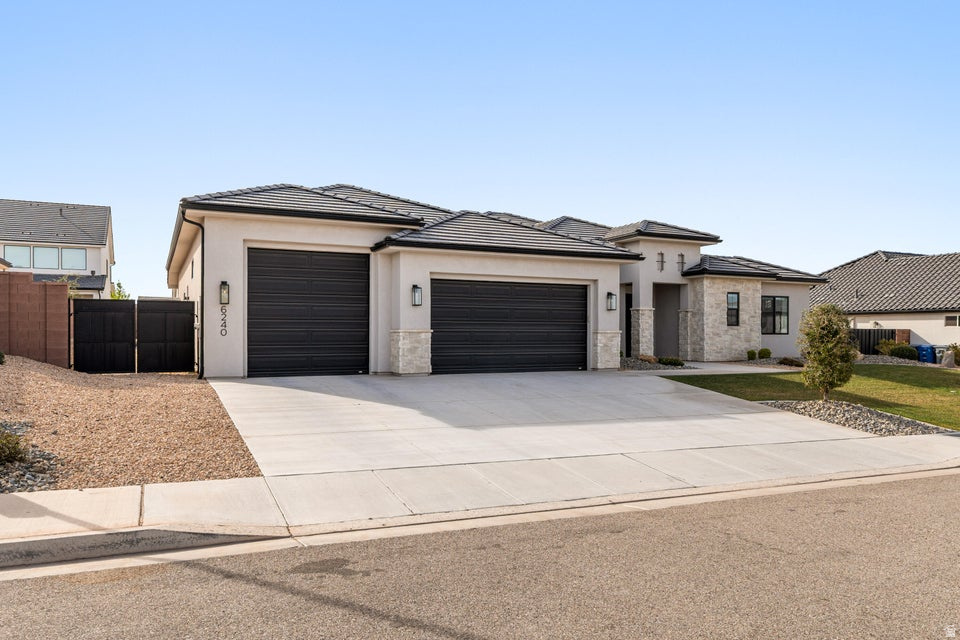 DESERT SAGE - Residential