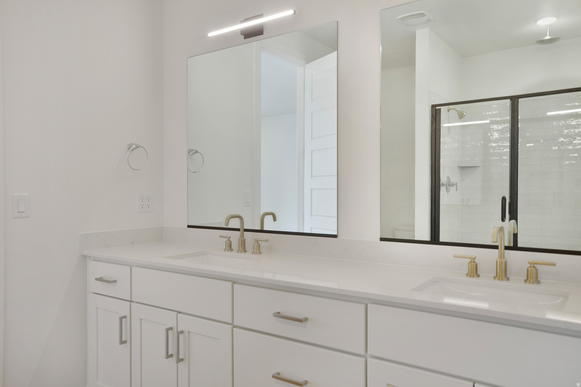 BECCO CREEK TOWNHOMES AT DIVARIO - Residential