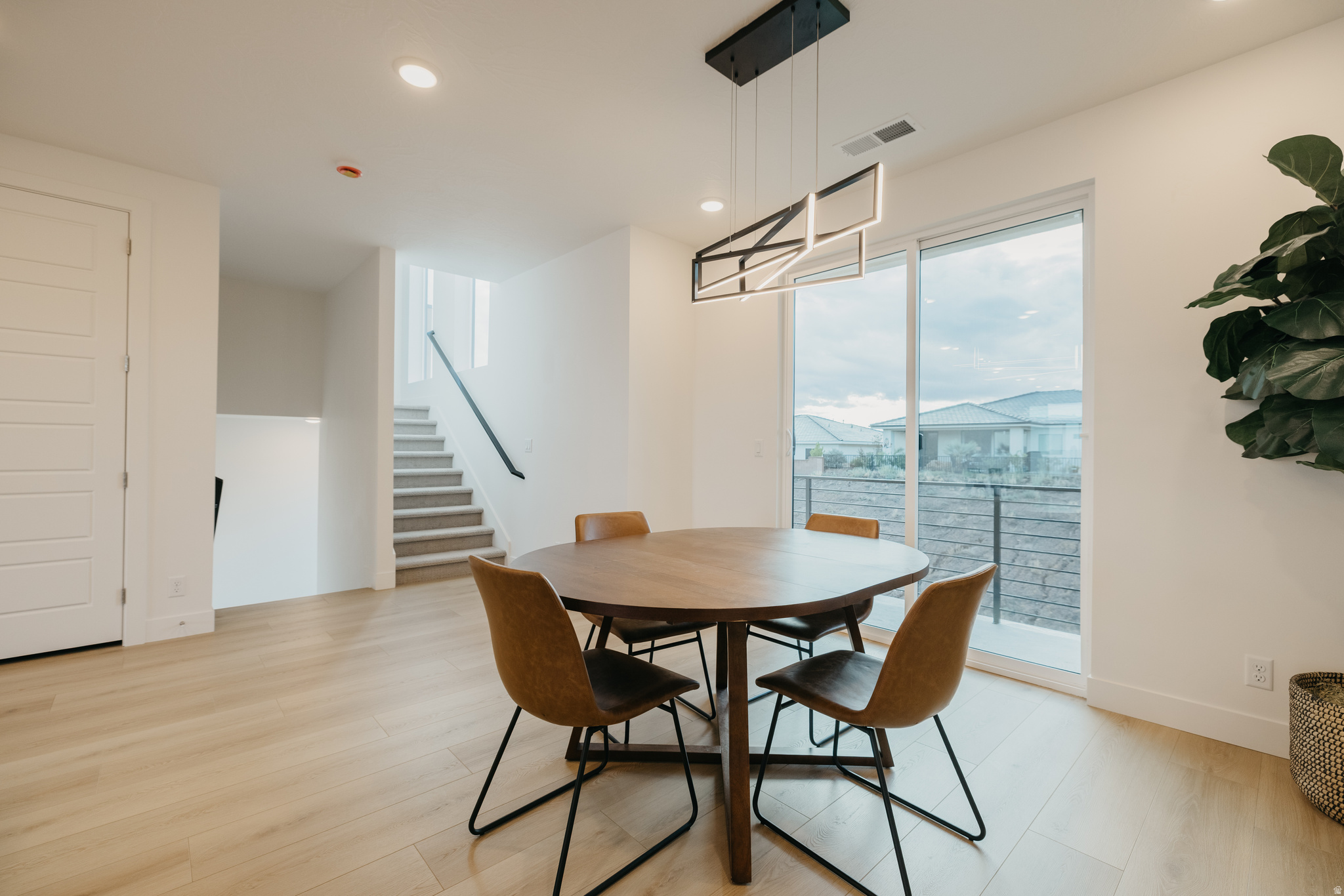 BECCO CREEK TOWNHOMES AT DIVARIO - Residential
