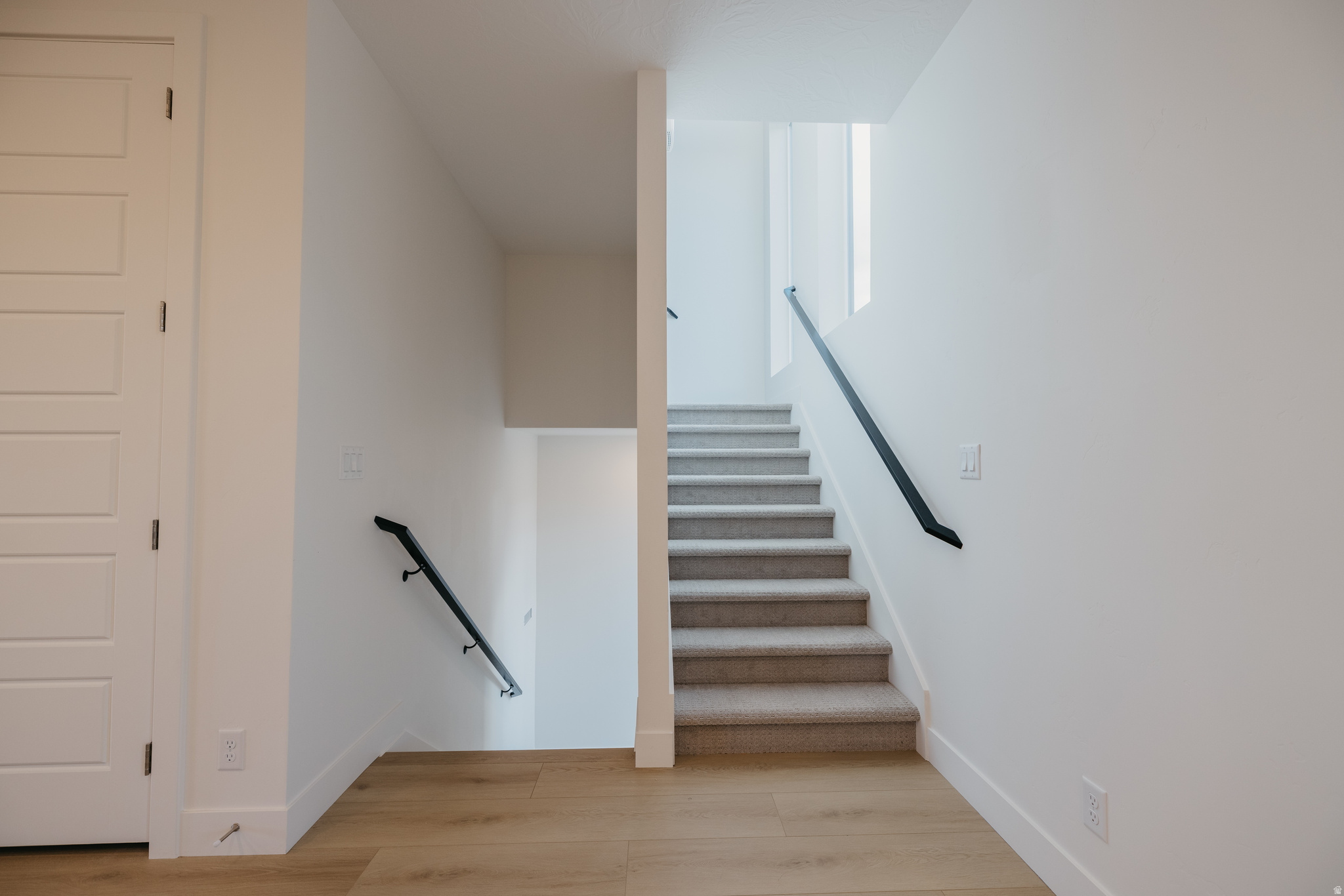 BECCO CREEK TOWNHOMES AT DIVARIO - Residential