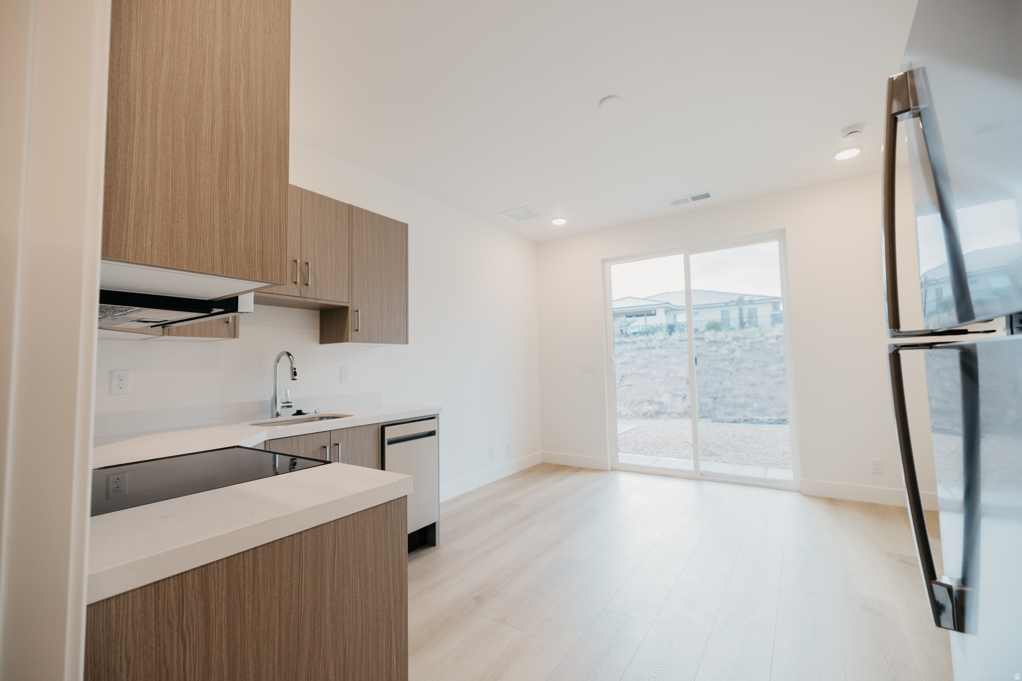 BECCO CREEK TOWNHOMES AT DIVARIO - Residential