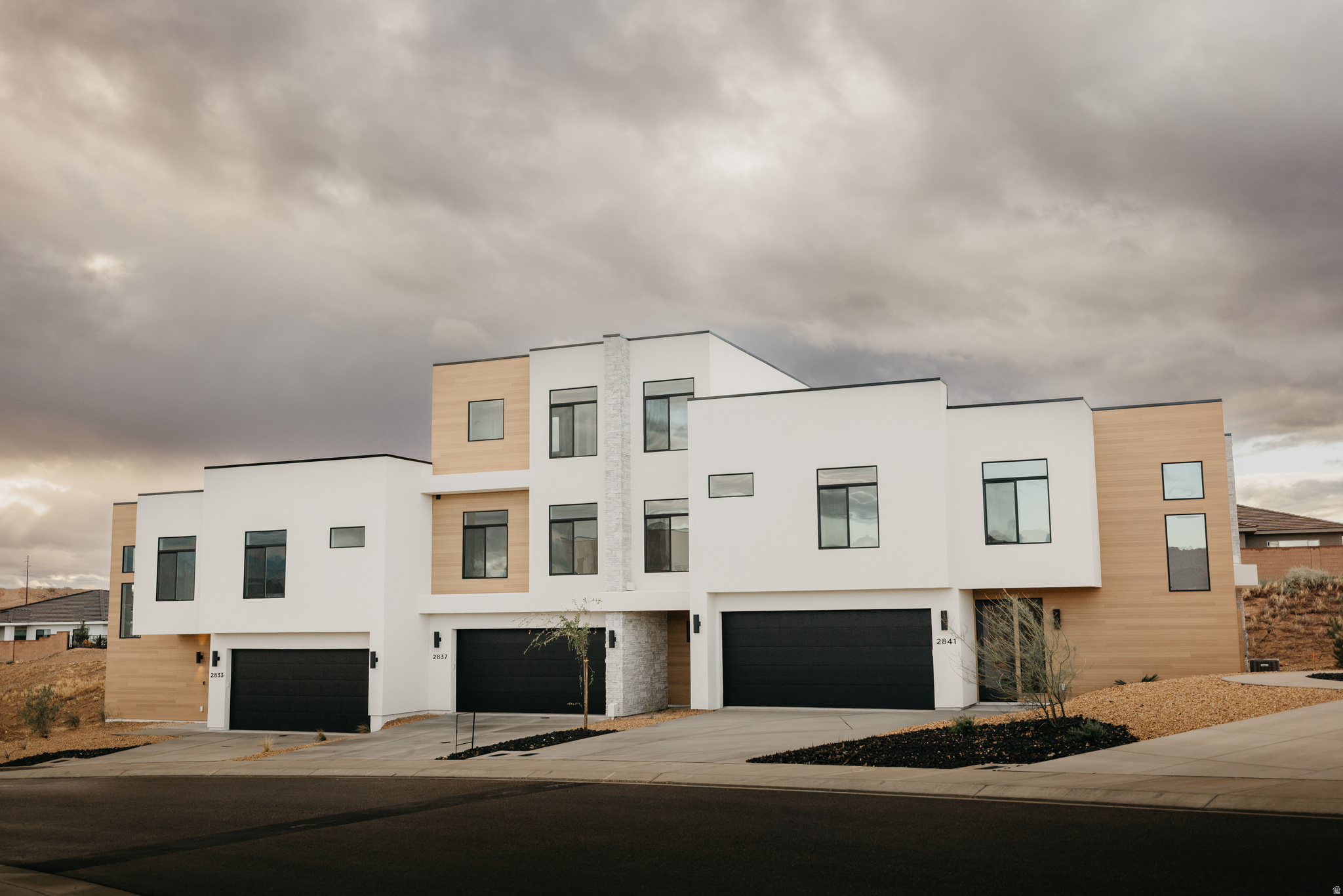 BECCO CREEK TOWNHOMES AT DIVARIO - Residential