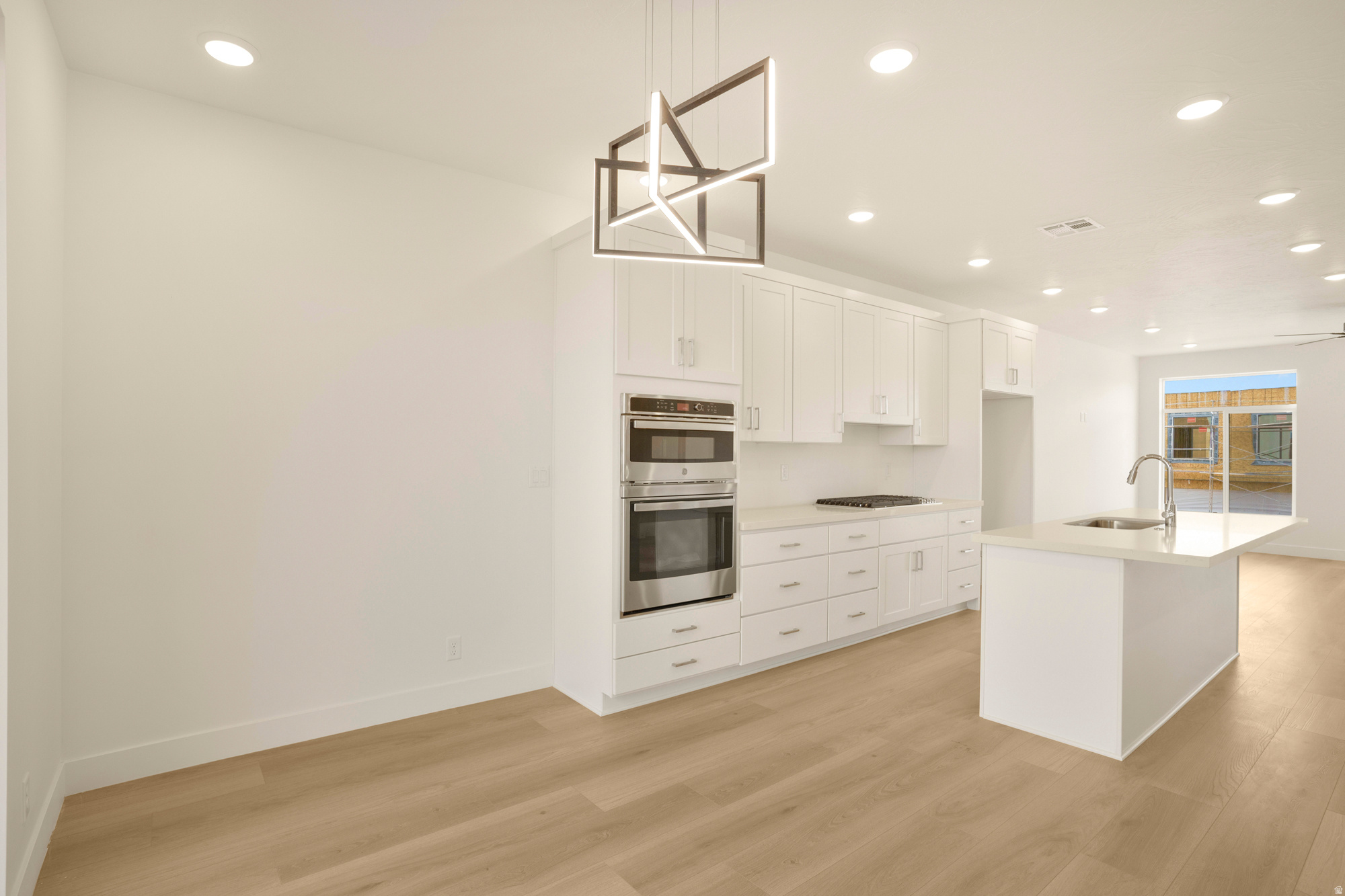 BECCO CREEK TOWNHOMES AT DIVARIO - Residential