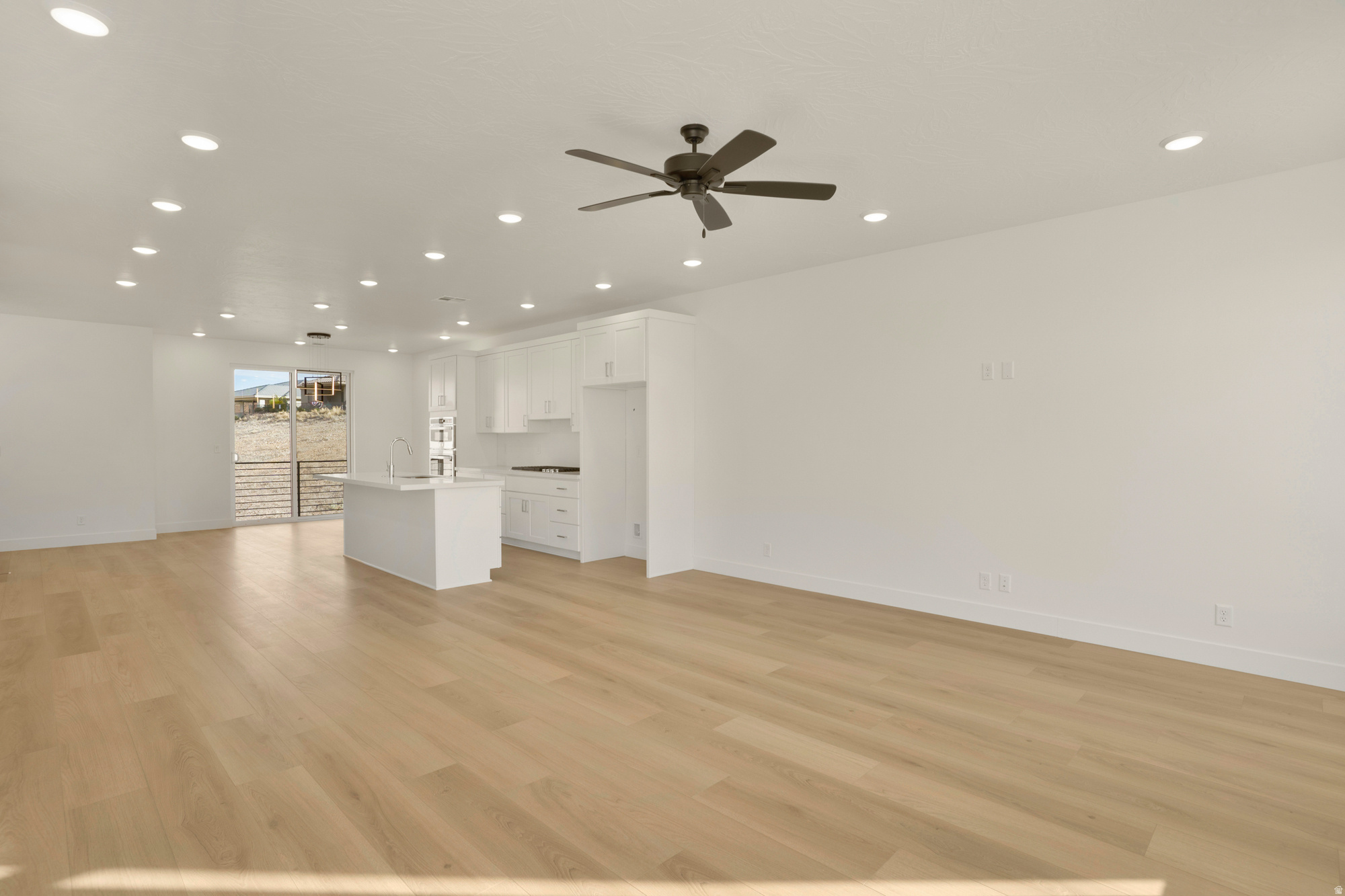 BECCO CREEK TOWNHOMES AT DIVARIO - Residential