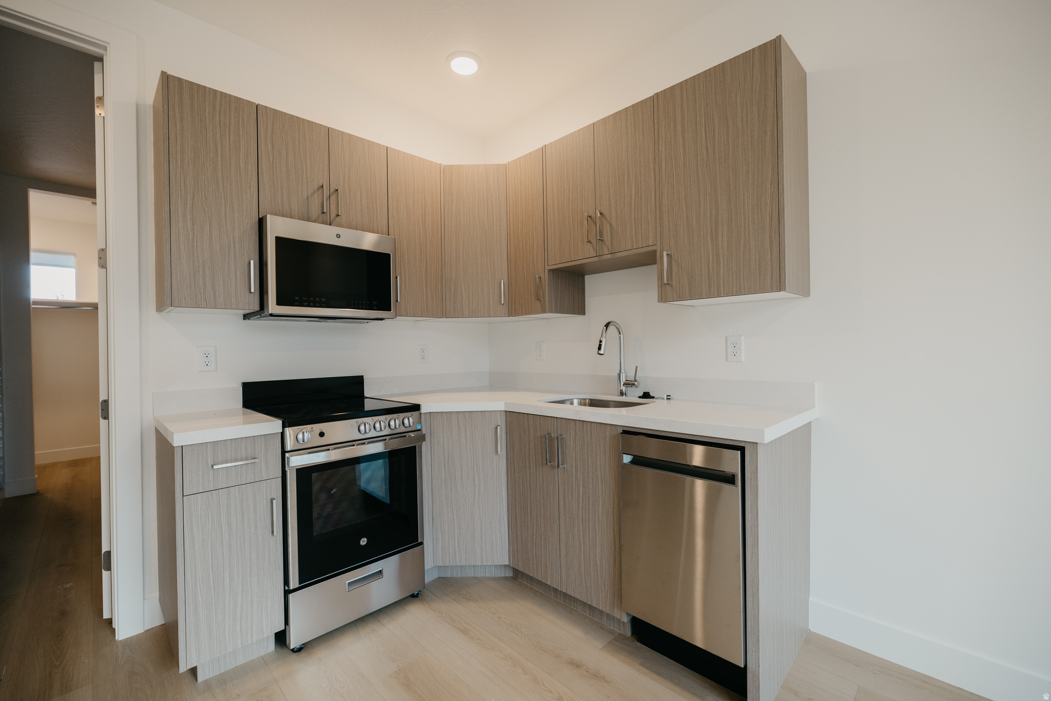 BECCO CREEK TOWNHOMES AT DIVARIO - Residential