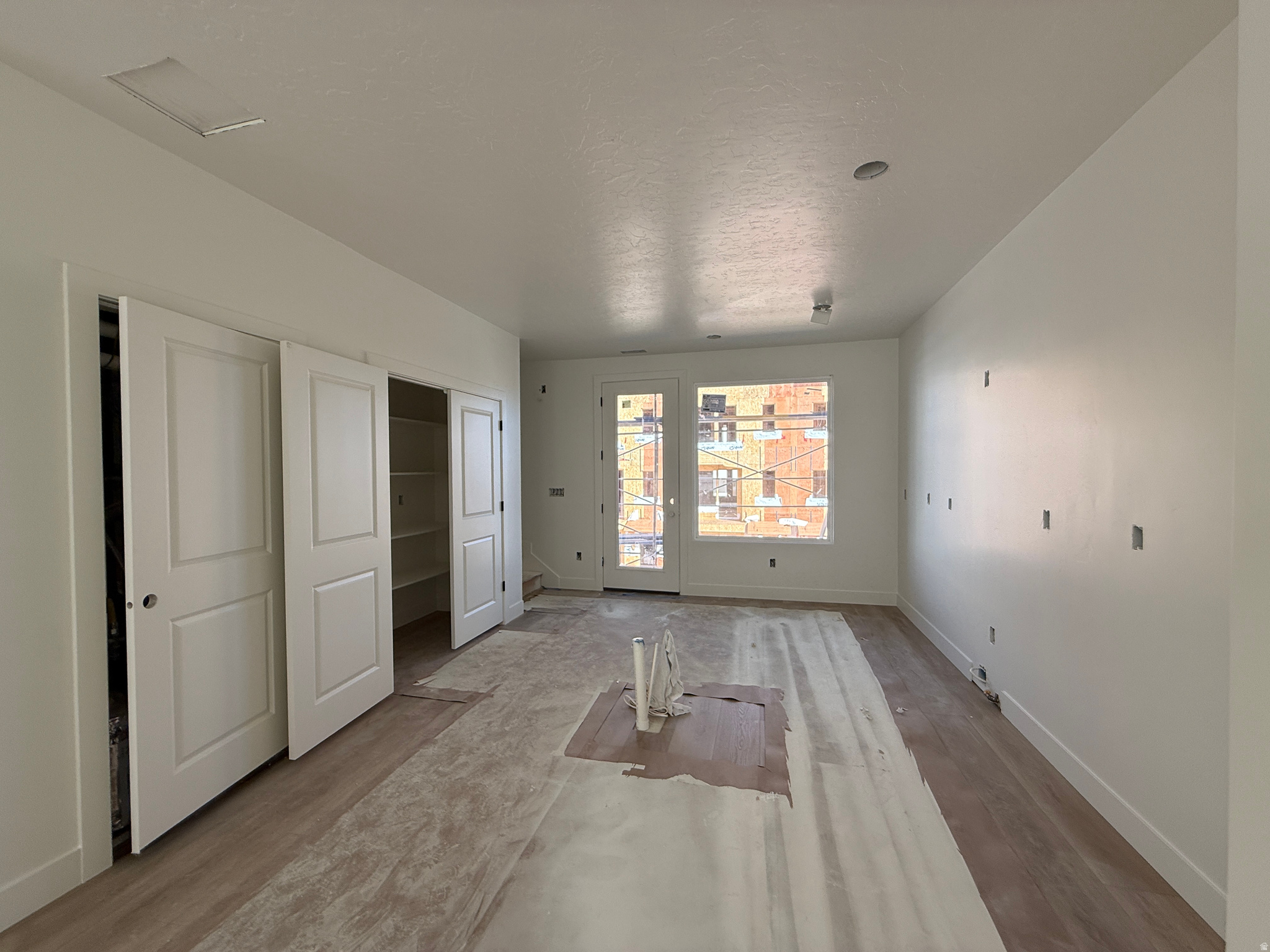 DOWNTOWN DAYBREAK - Residential