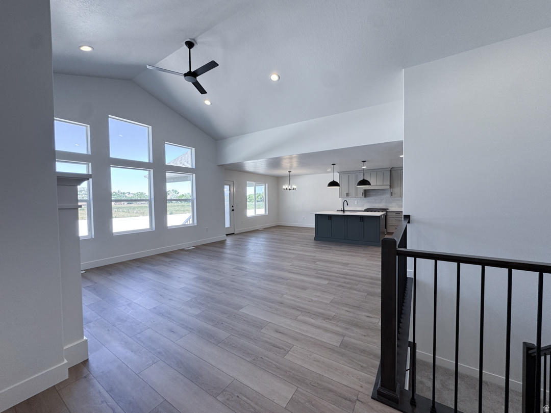 RIVERWOOD - Residential