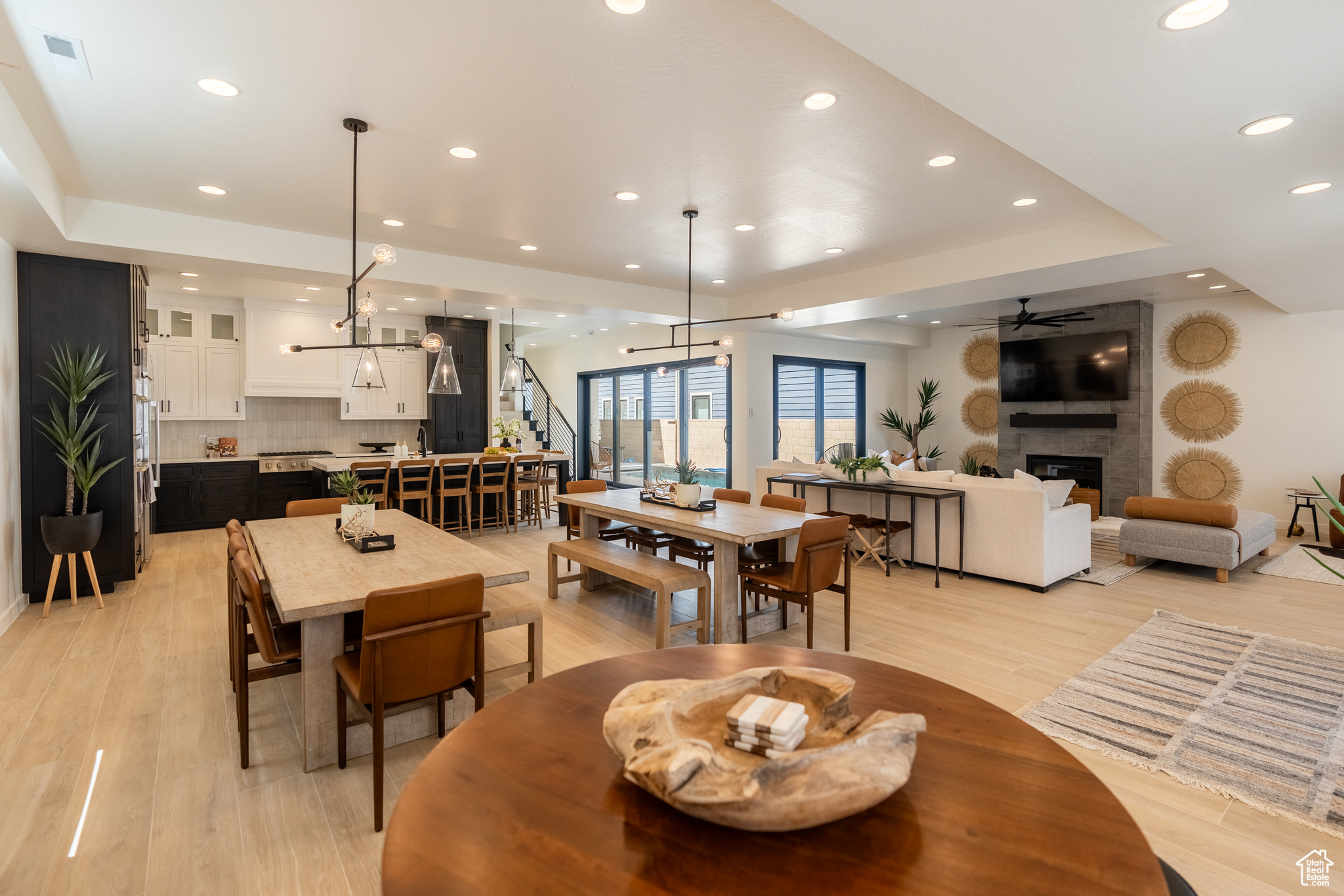 DESERT COLOR RESORT PH 3 - Residential