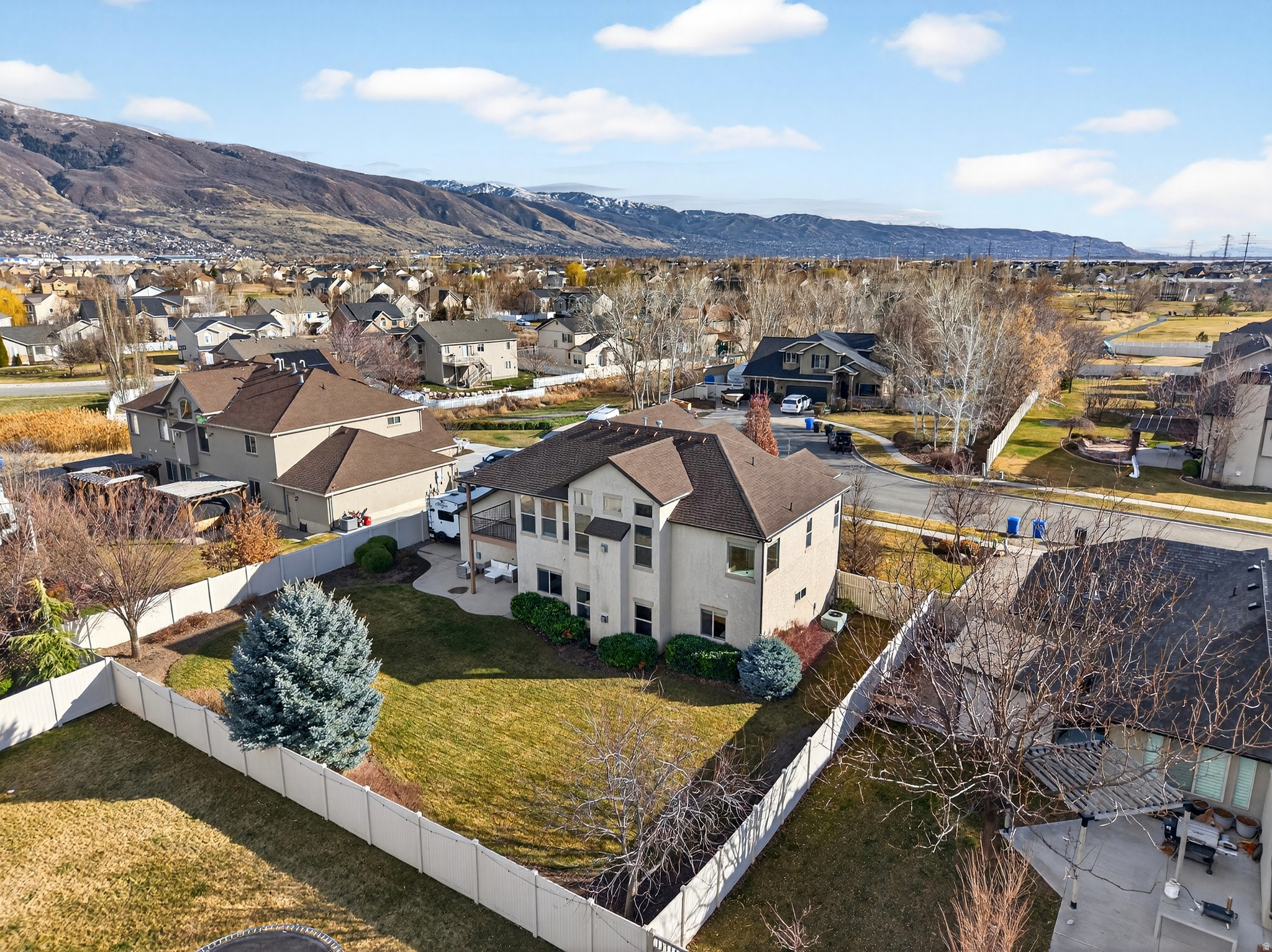 FARMINGTON RANCHES - Residential