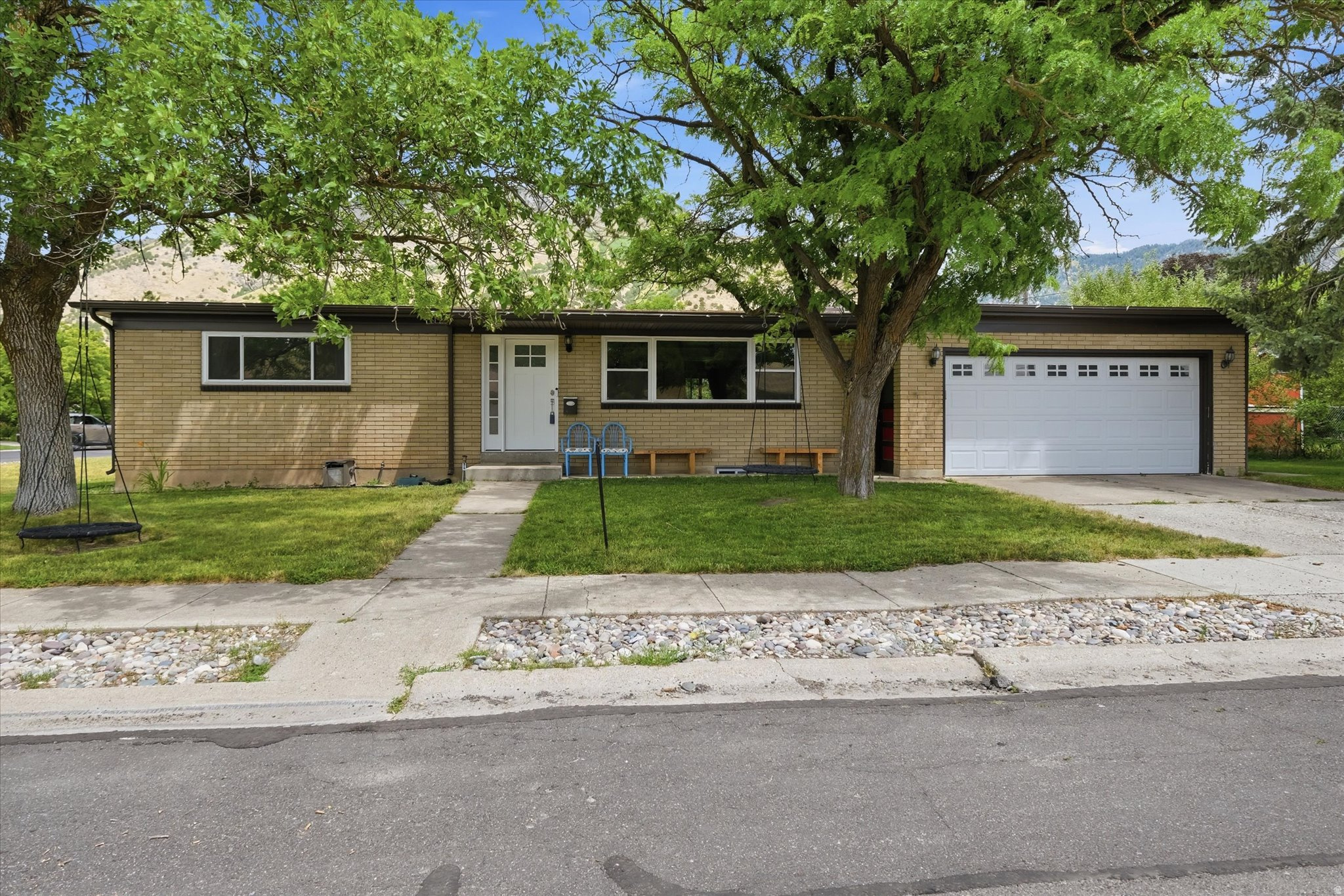 HILLCREST HEIGHTS - Residential