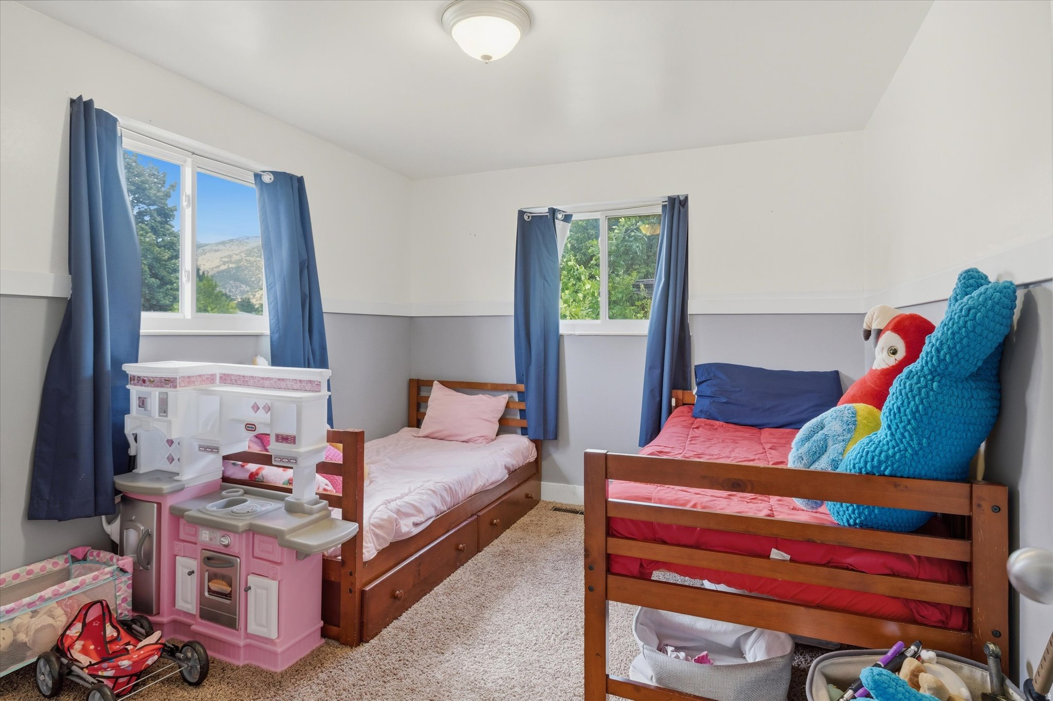 HILLCREST HEIGHTS - Residential