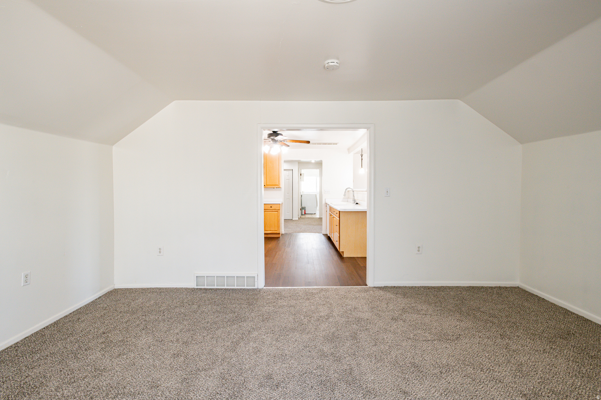 BIG FIELD SUR - Residential