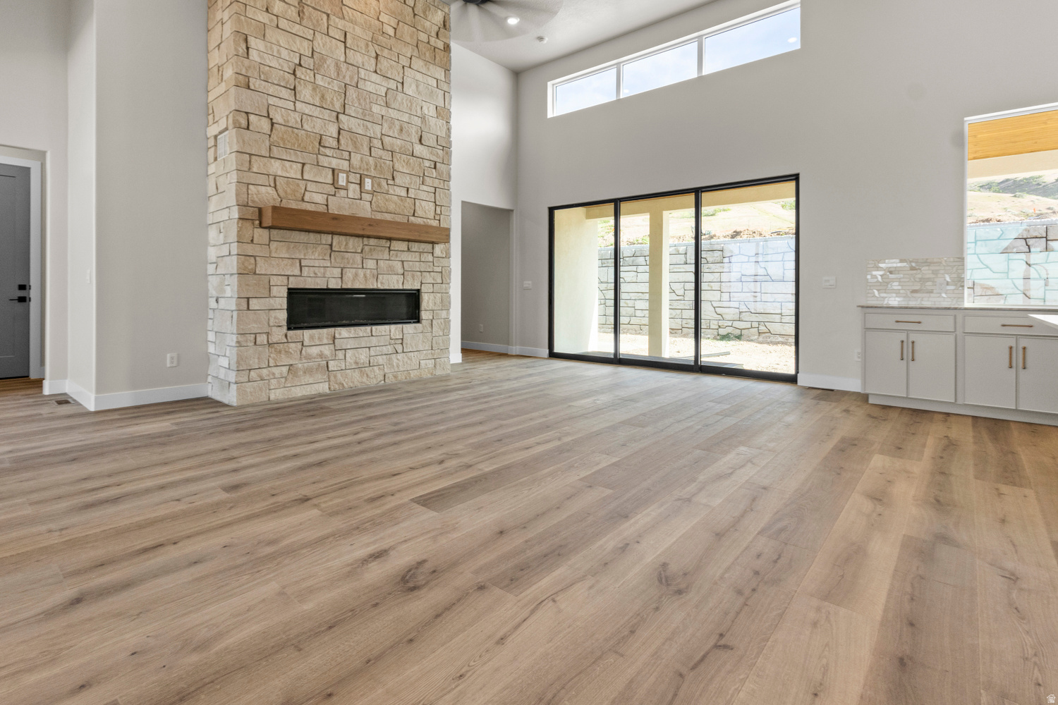 VIRIDIAN - Residential