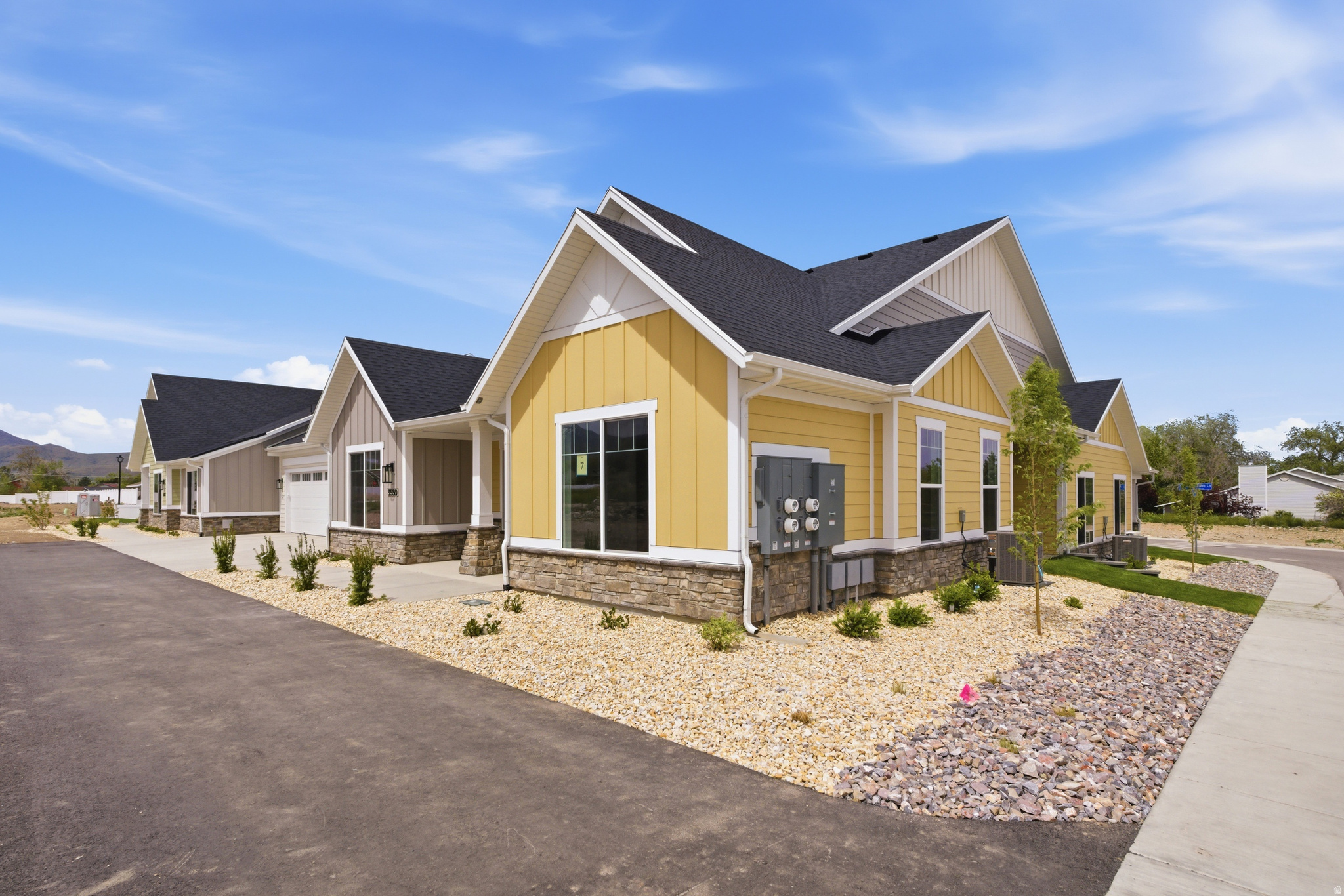 THE COTTAGES AT PEARCE FARM - Residential
