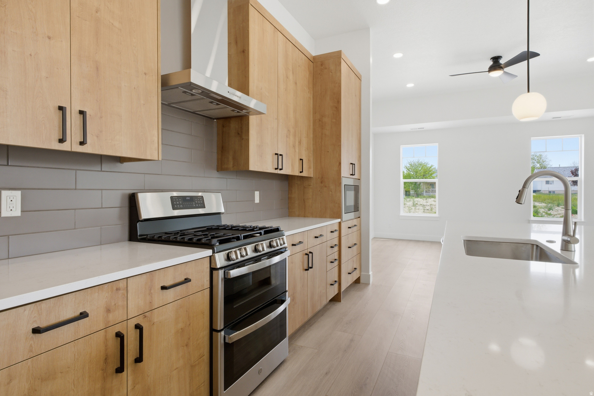 THE COTTAGES AT PEARCE FARM - Residential