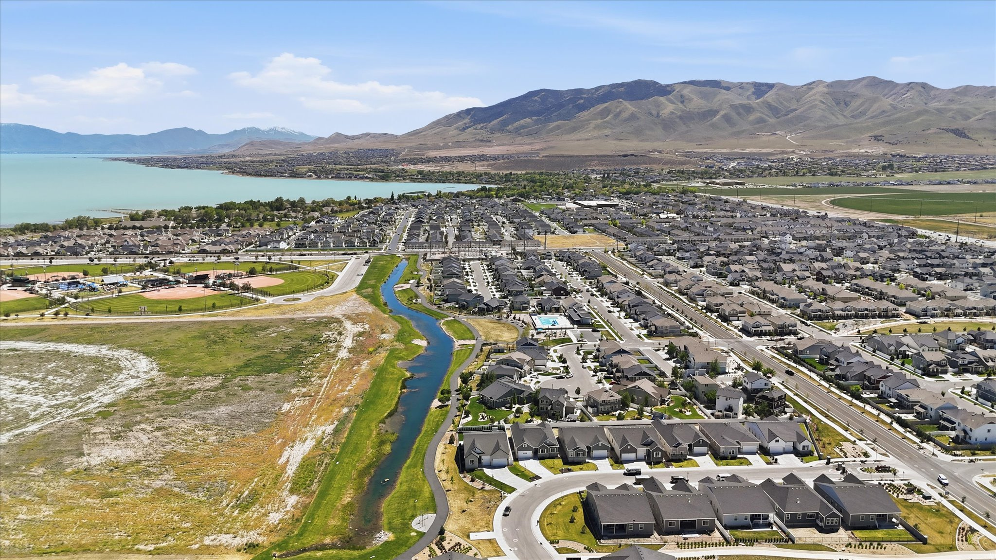 SPRINGS VILLAGE AT WANDER - Residential