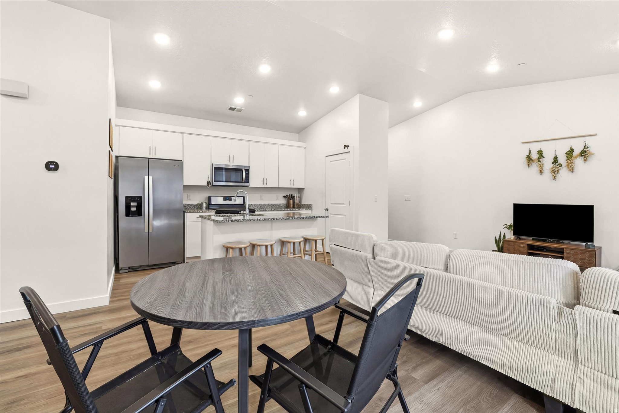 PROVIDENCE GATEWAY - Residential