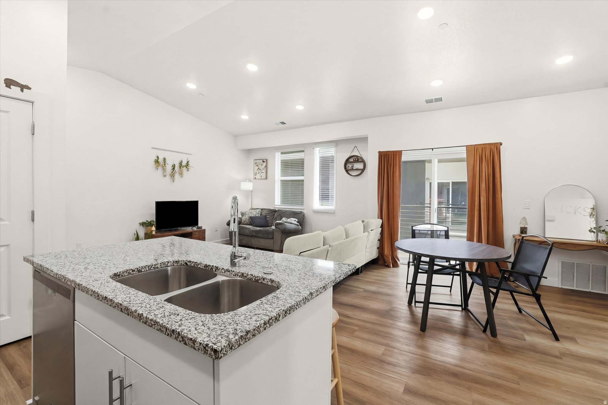 PROVIDENCE GATEWAY - Residential