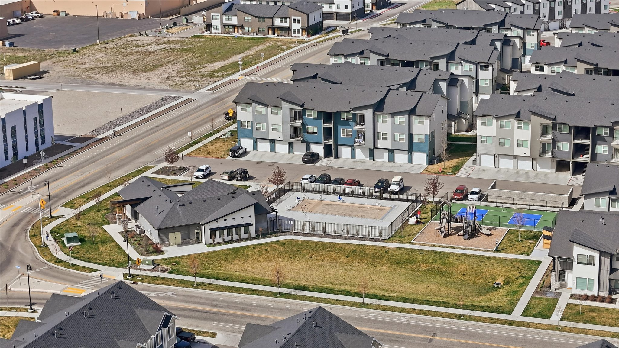 PROVIDENCE GATEWAY - Residential