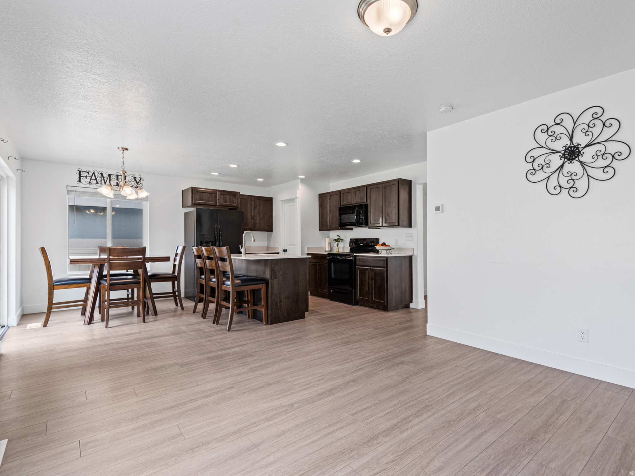 RIDGE - Residential