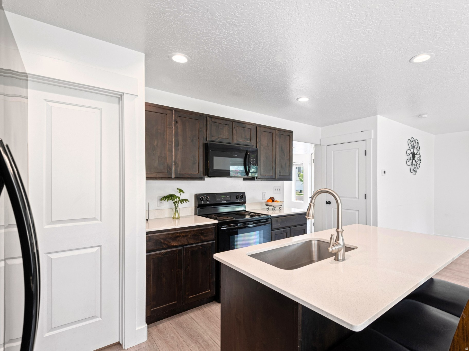 RIDGE - Residential