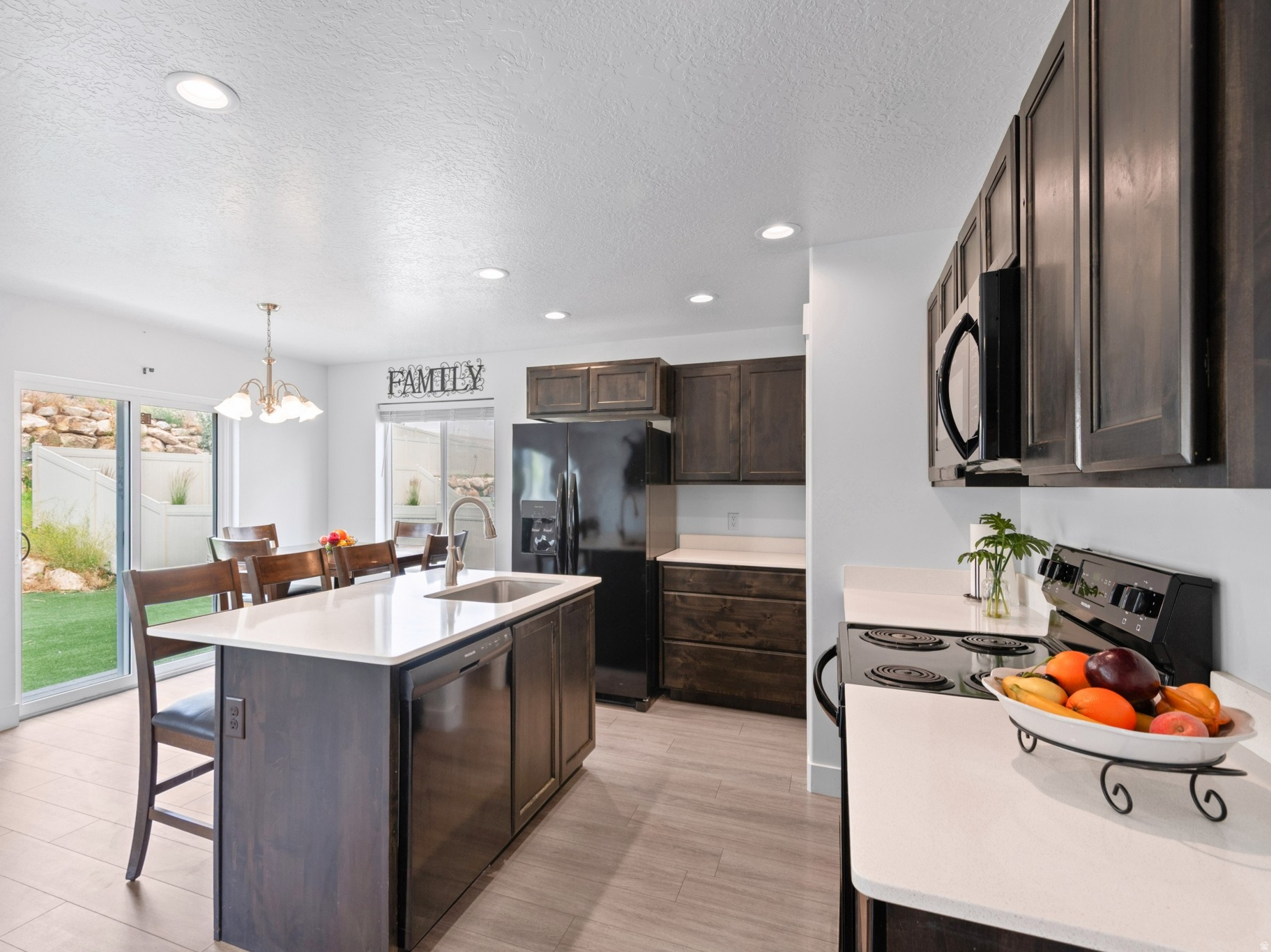 RIDGE - Residential