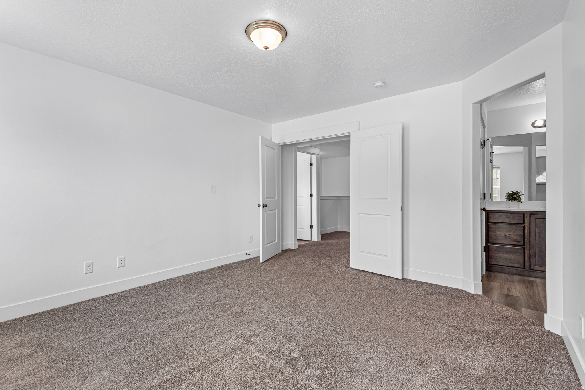RIDGE - Residential