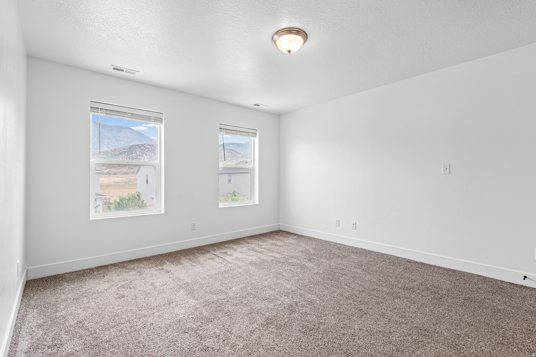 RIDGE - Residential
