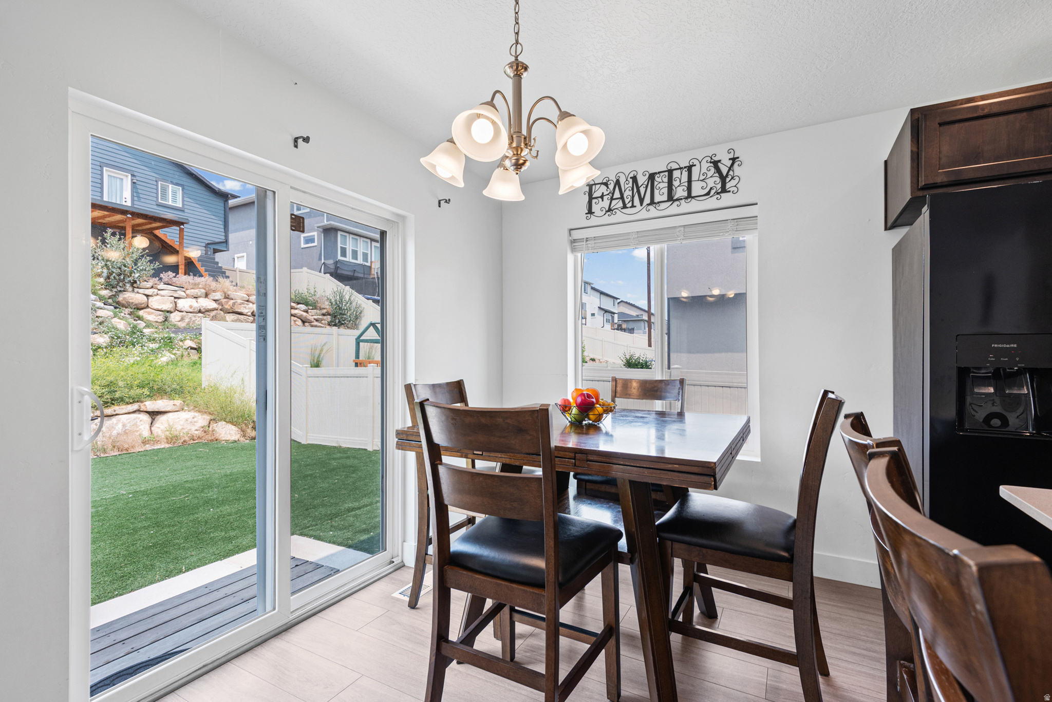 RIDGE - Residential