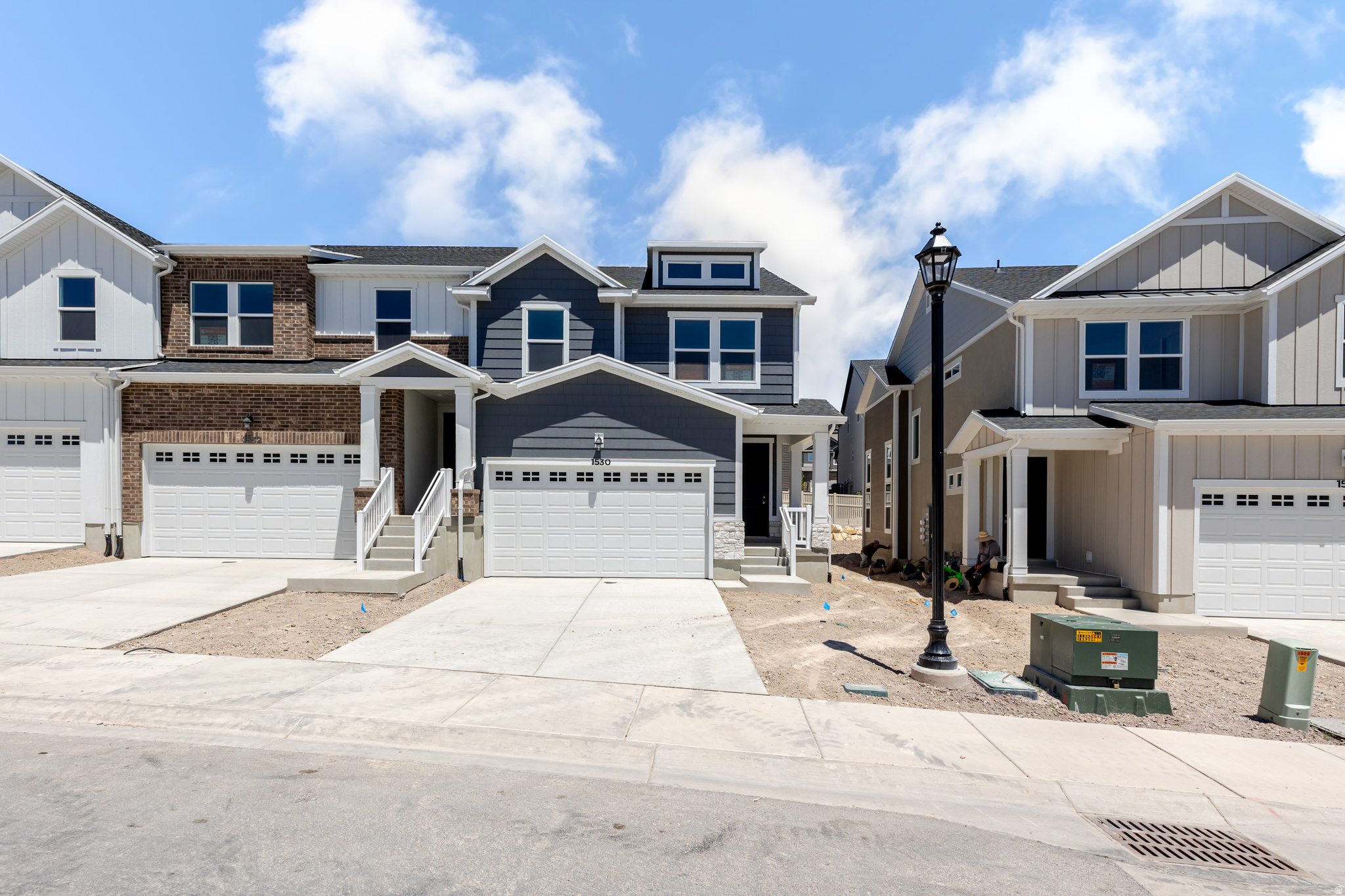 RIDGEHORNE - Residential