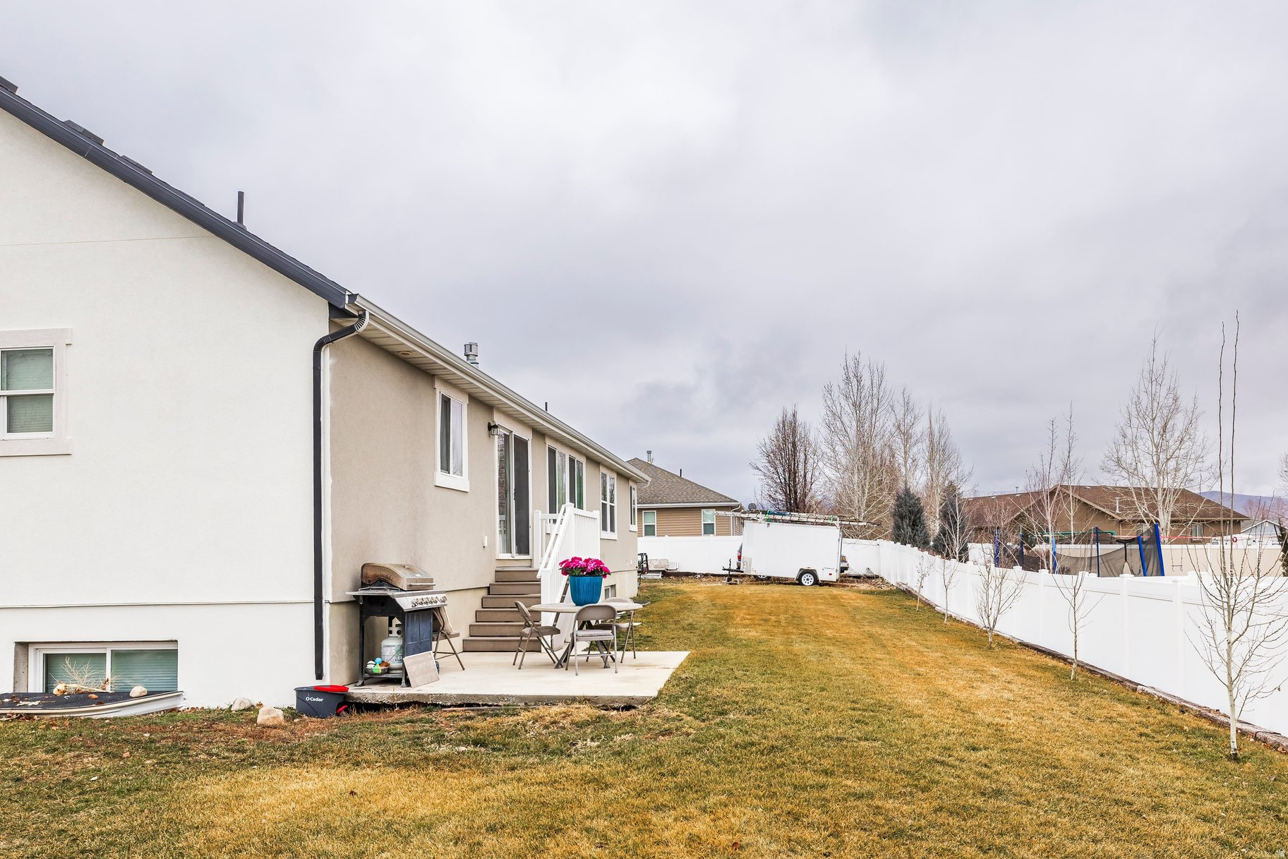 NOBLE VISTA - Residential