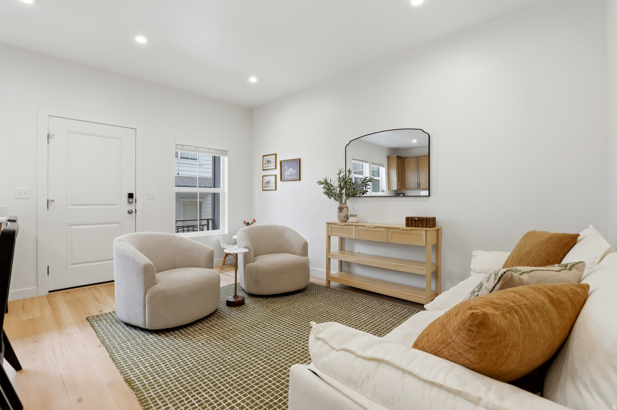 SCENIC MOUNTAIN - Residential