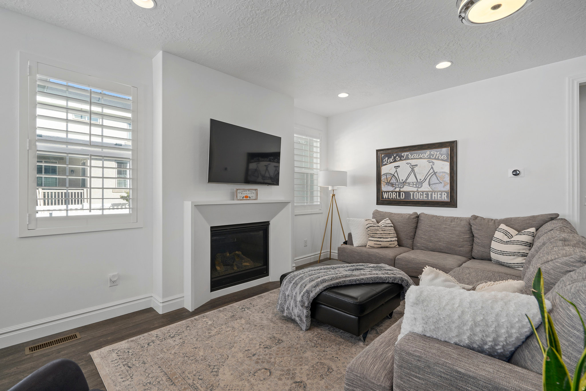PARKSIDE - Residential