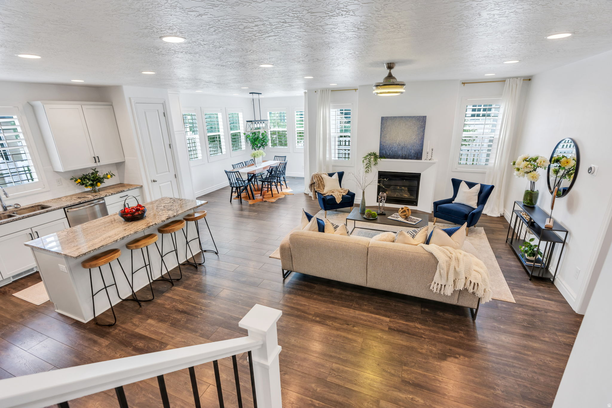 PARKSIDE - Residential