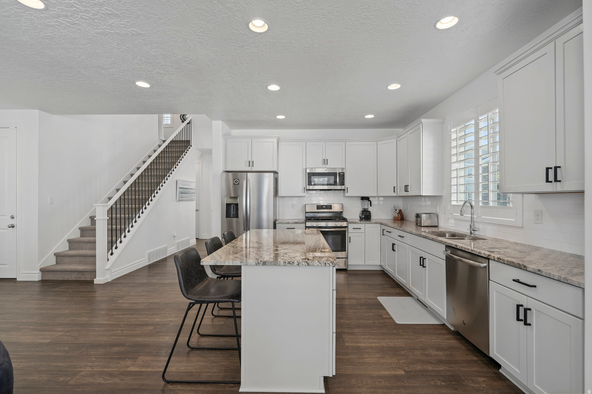 PARKSIDE - Residential