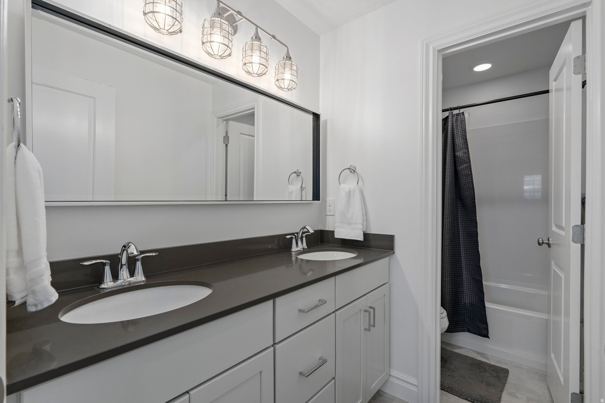 PARKSIDE - Residential