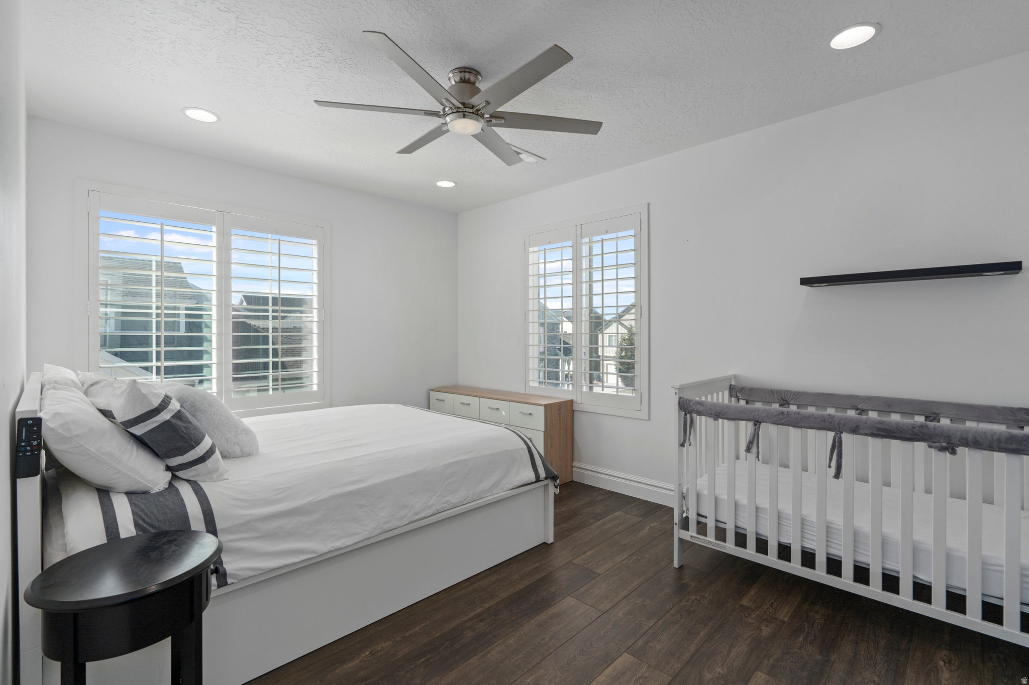 PARKSIDE - Residential