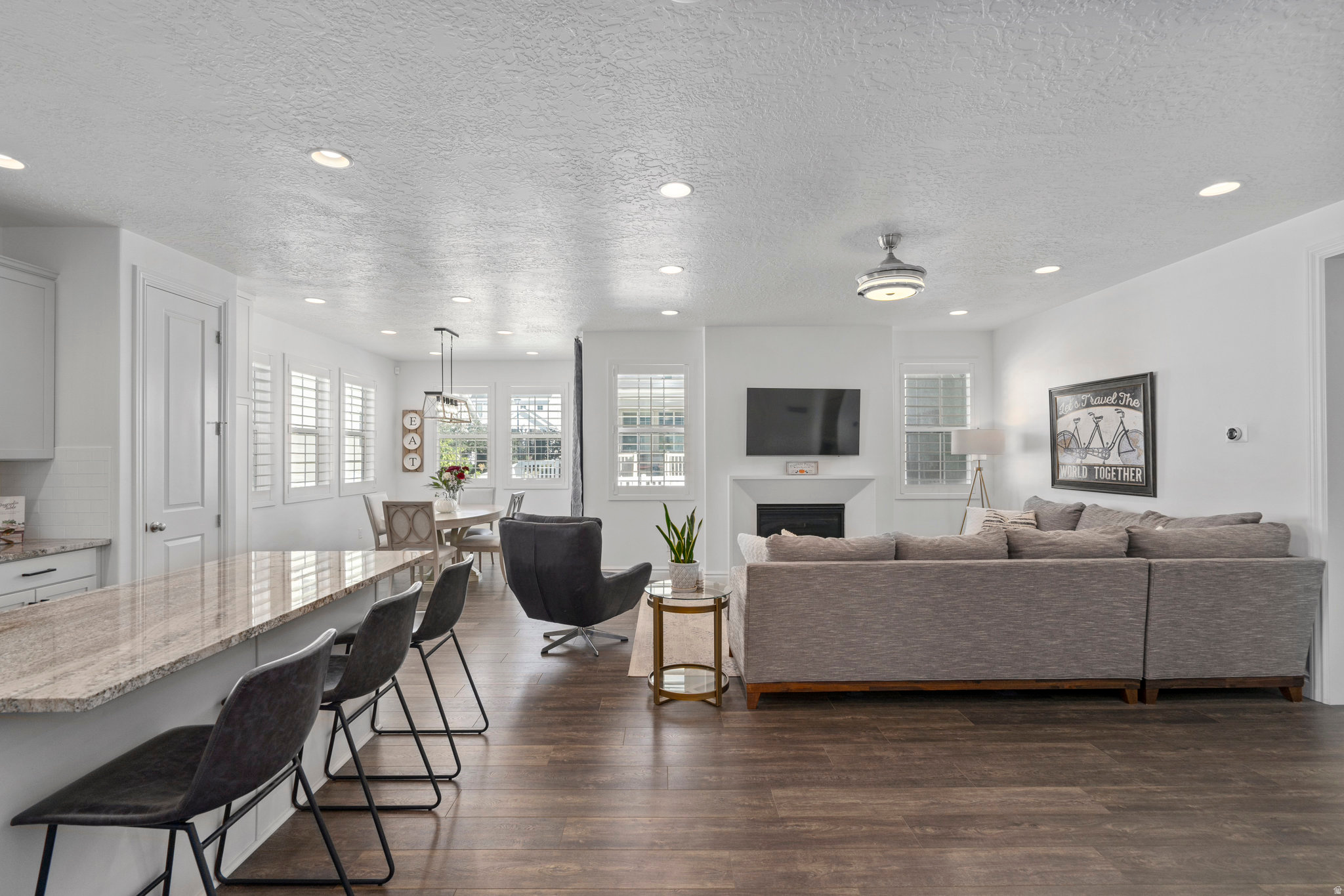 PARKSIDE - Residential