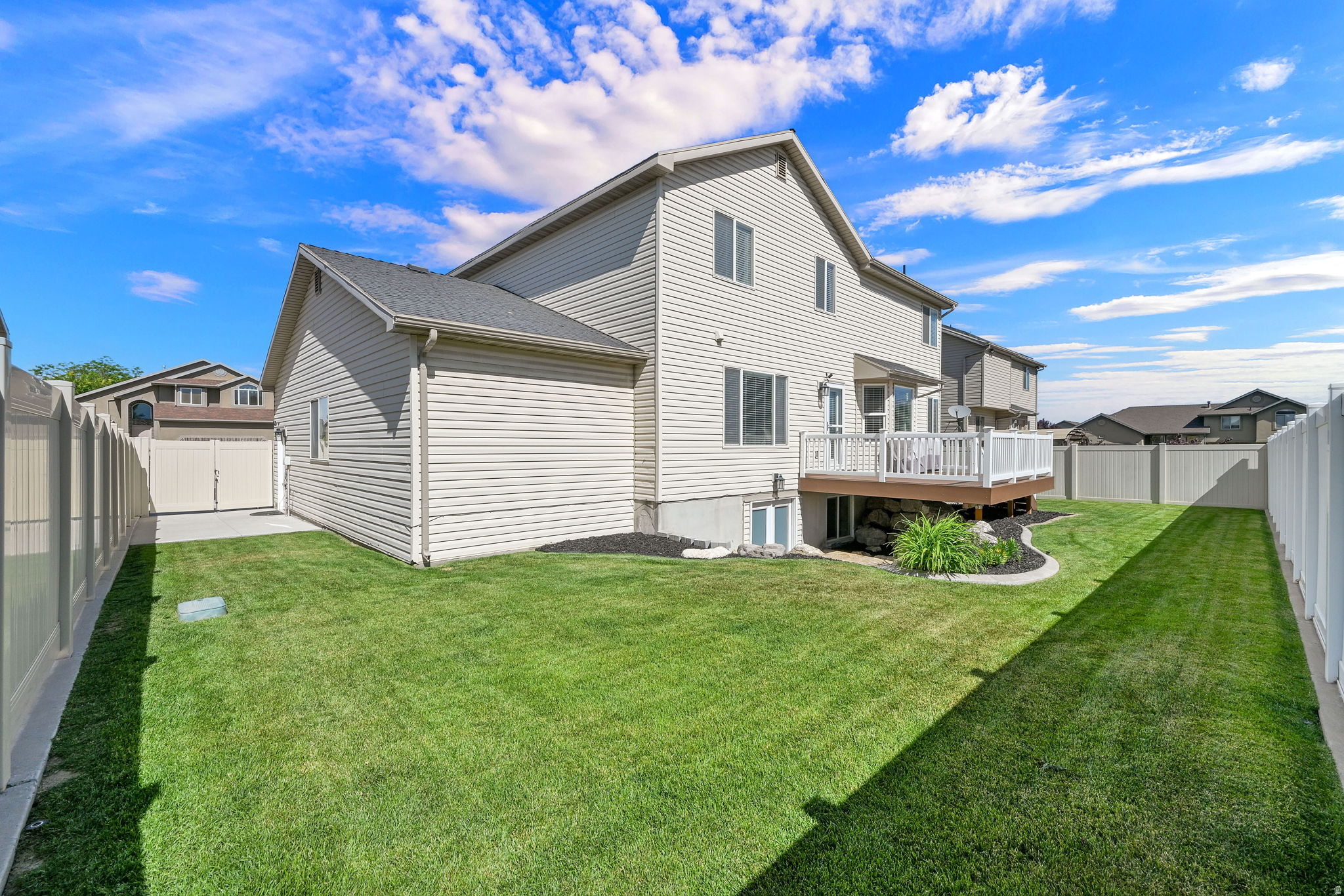 CANTERBURY CROSSING - Residential
