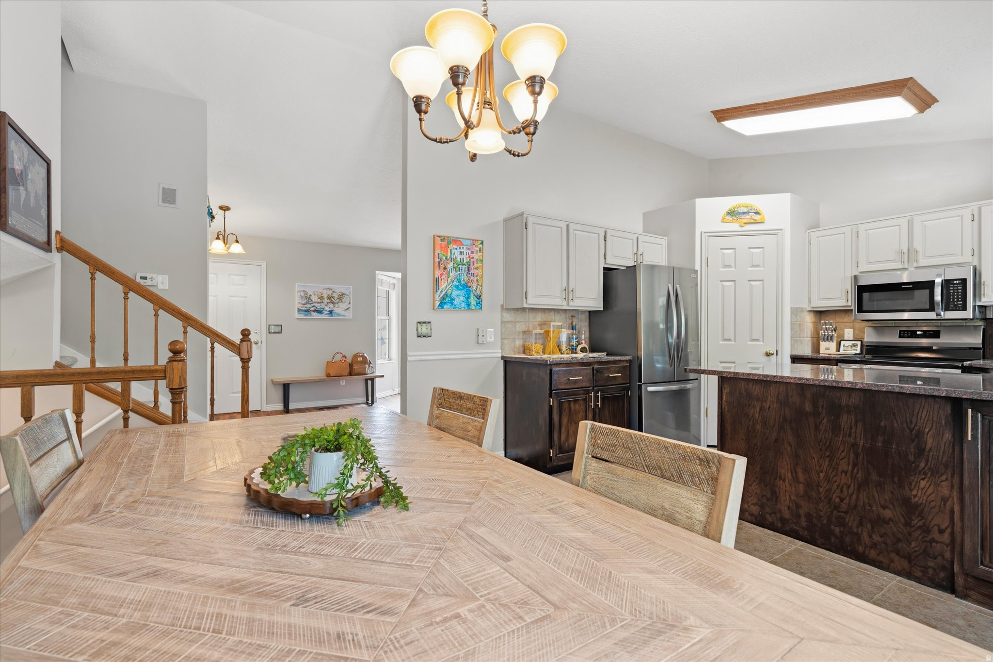 LAKEVIEW HEIGHTS - Residential