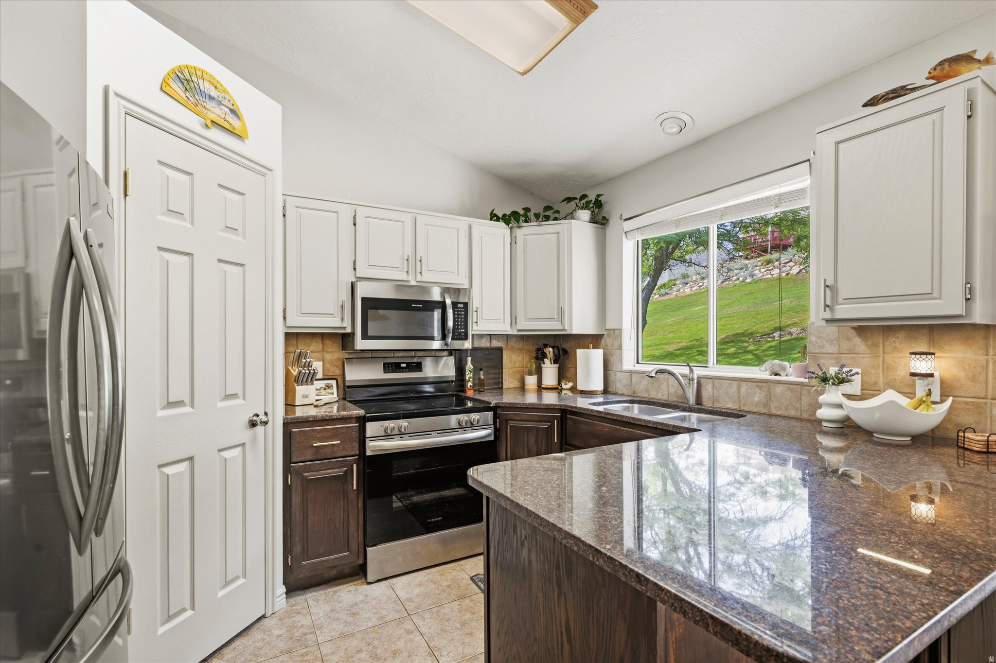 LAKEVIEW HEIGHTS - Residential