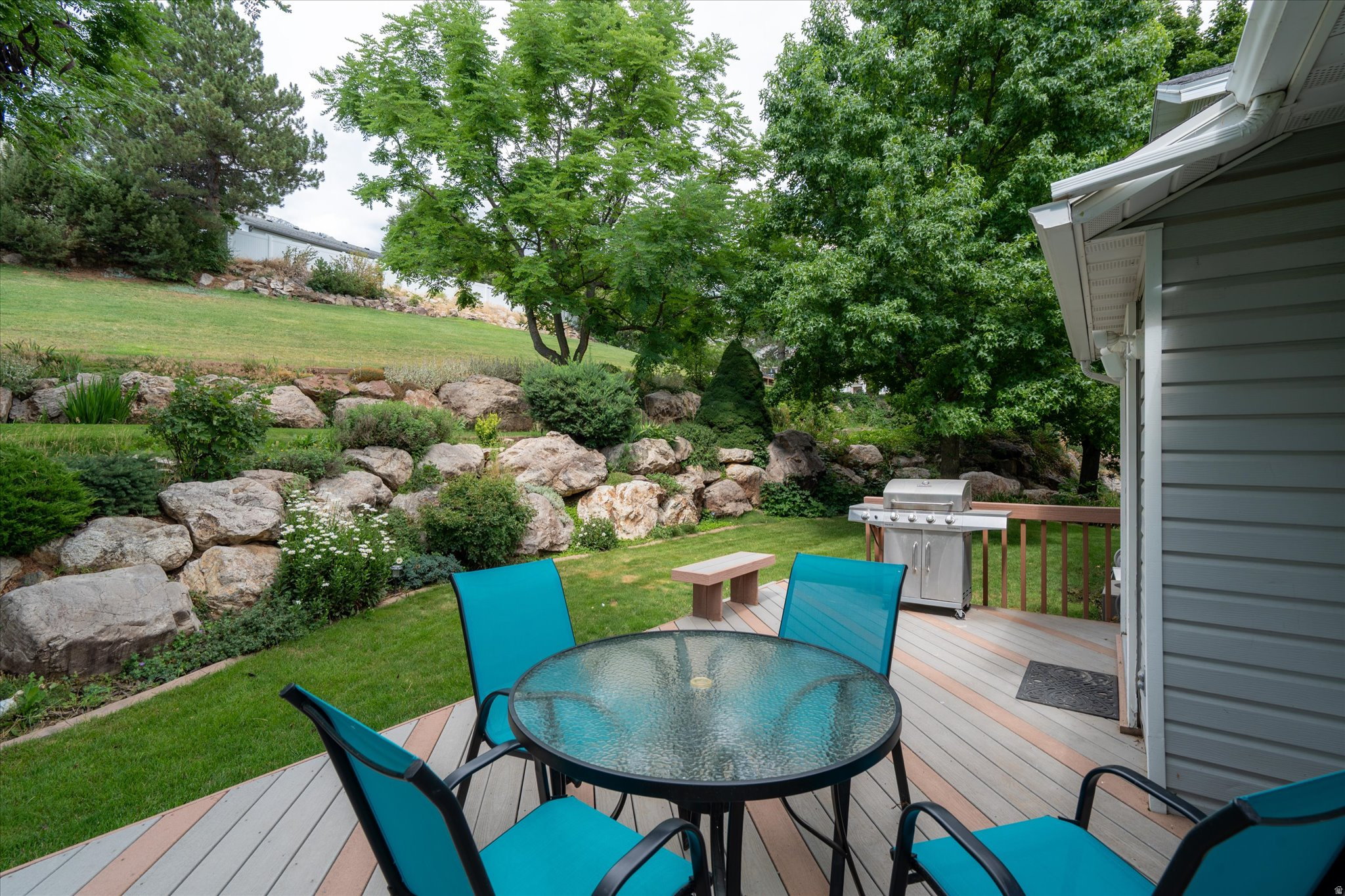 LAKEVIEW HEIGHTS - Residential