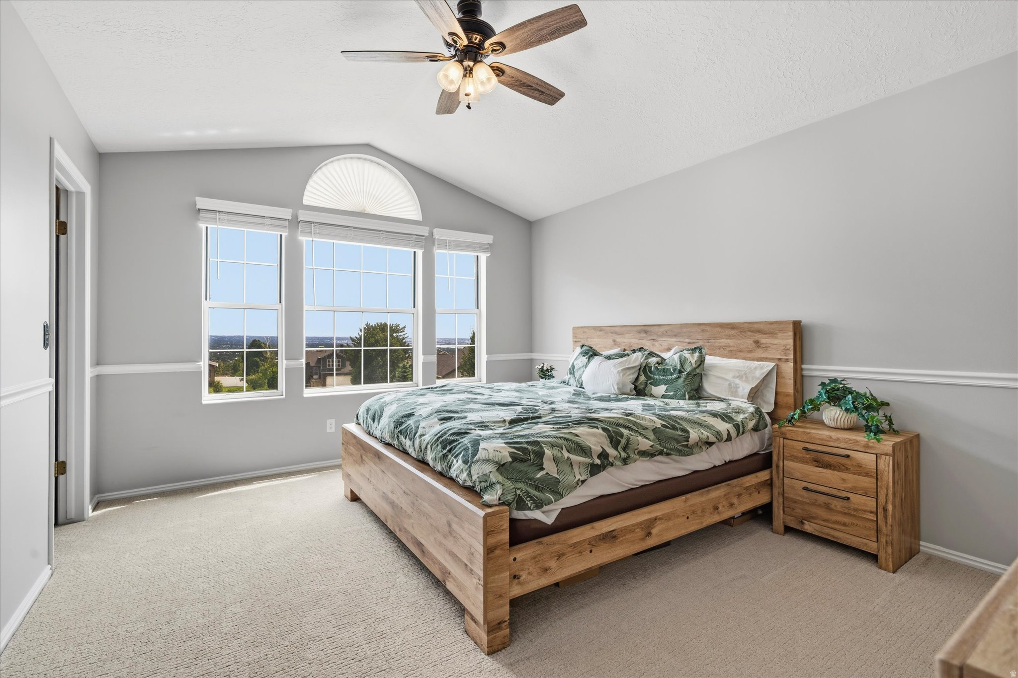LAKEVIEW HEIGHTS - Residential