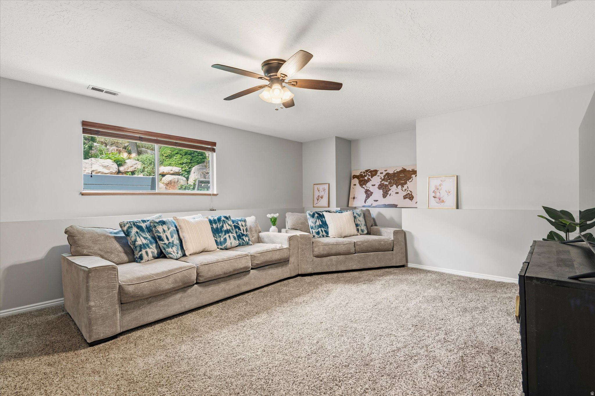 LAKEVIEW HEIGHTS - Residential