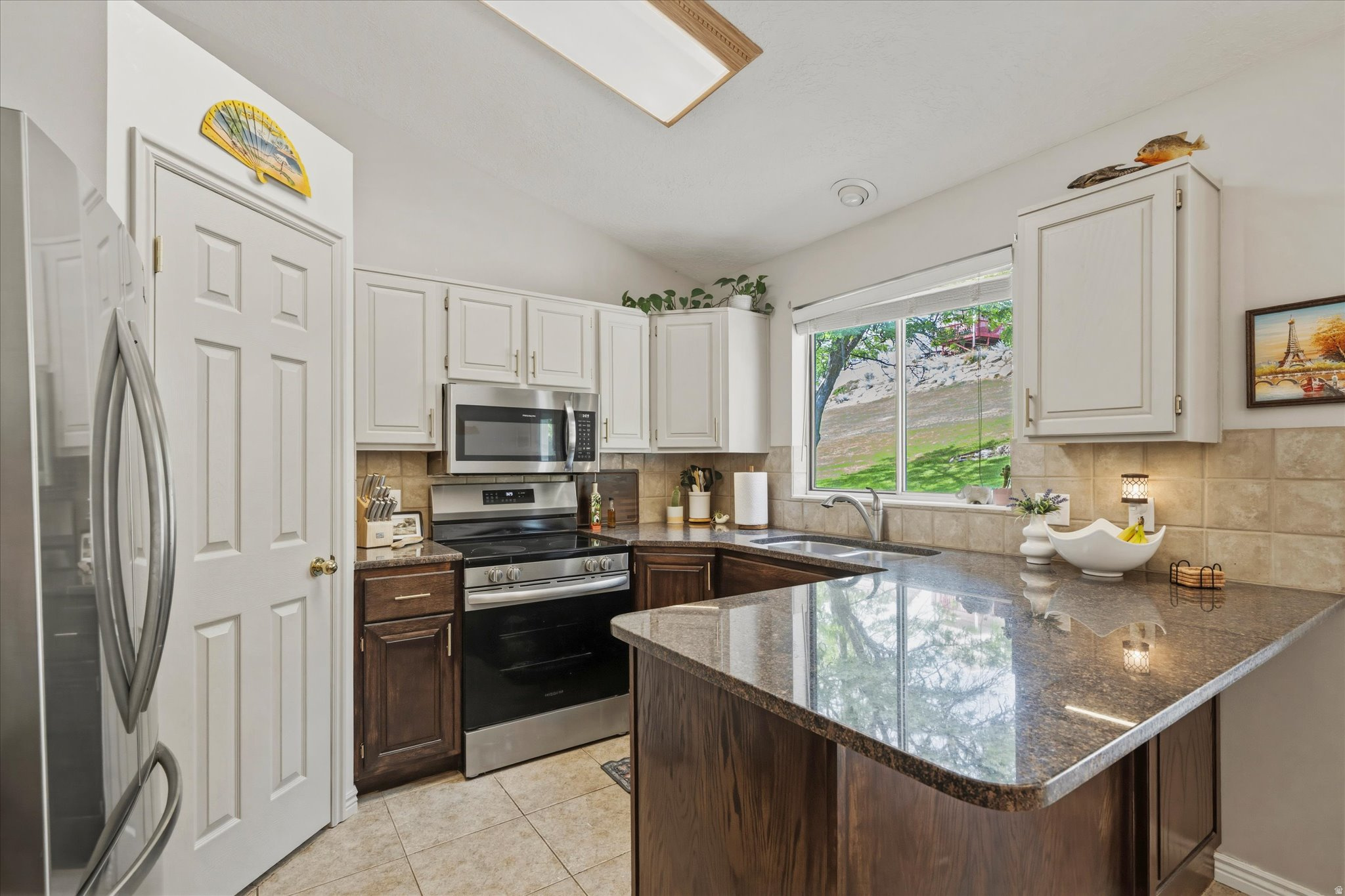 LAKEVIEW HEIGHTS - Residential